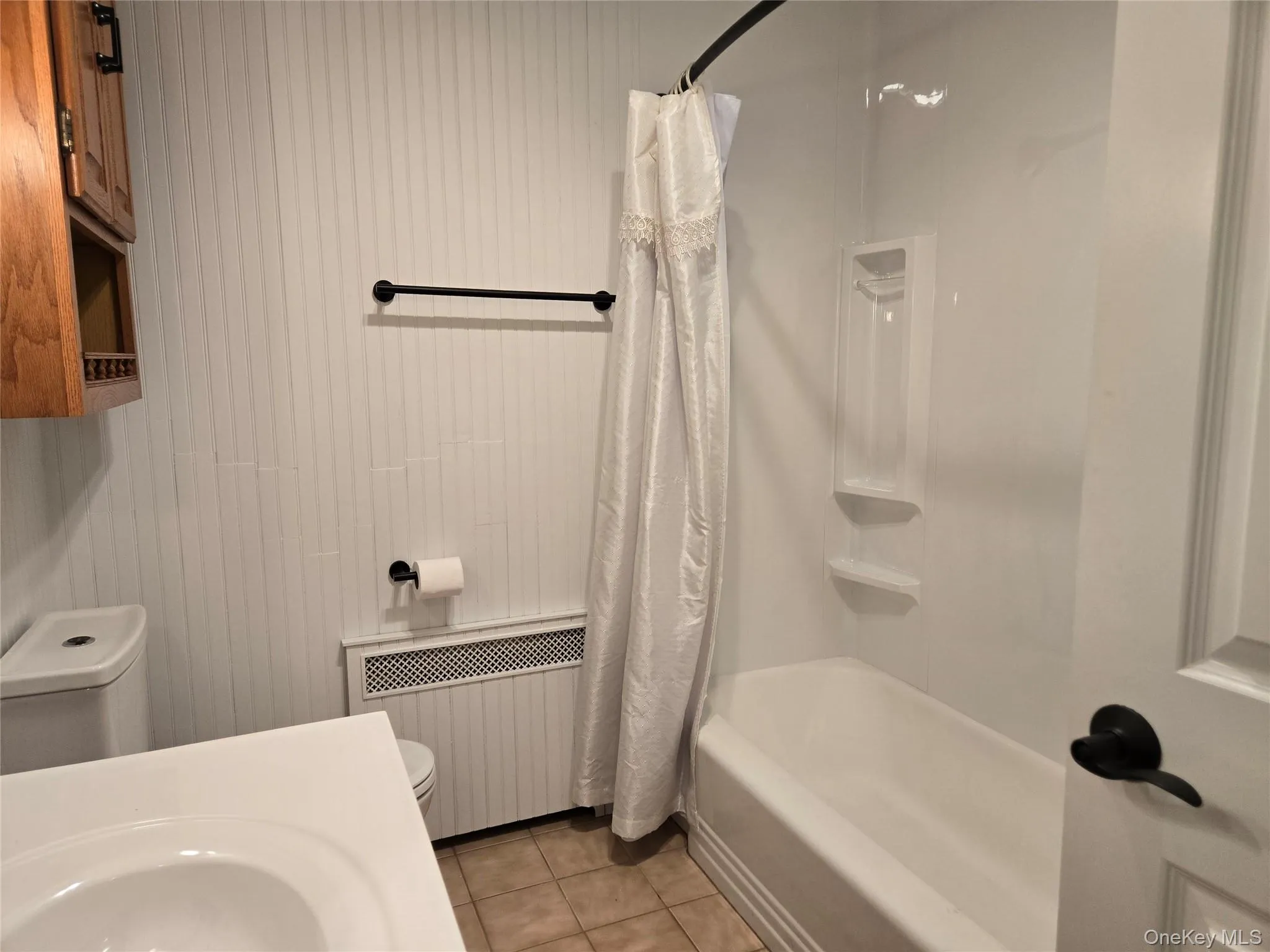 2758 N. Cedar Avenue, Islip, NY, 2 Bedrooms Bedrooms, 7 Rooms Rooms,2 BathroomsBathrooms,Residential Lease,For Rent,N. Cedar,0,995332 2758 N. Cedar Avenue, Islip, NY, 2 Bedrooms Bedrooms, 7 Rooms Rooms,2 BathroomsBathrooms,Residential Lease,For Rent,N. Cedar,0,995332