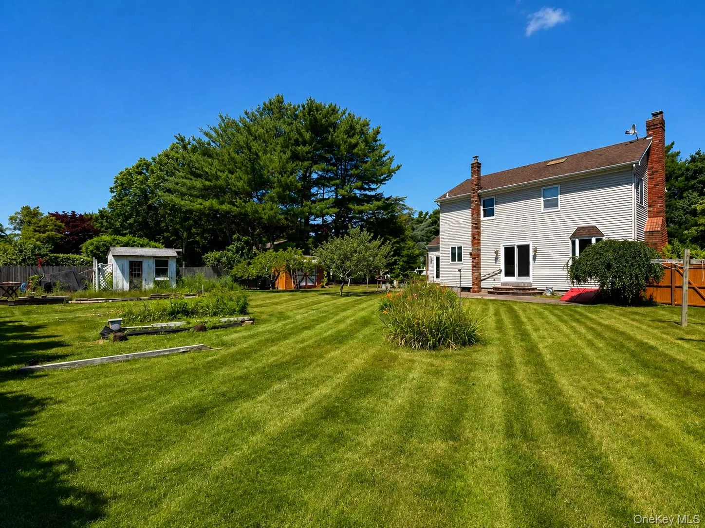 6 Roberts Lane, Brookhaven, NY, 5 Bedrooms Bedrooms, 8 Rooms Rooms,2 BathroomsBathrooms,Residential,For Rent,Roberts,0,995336 6 Roberts Lane, Brookhaven, NY, 5 Bedrooms Bedrooms, 8 Rooms Rooms,2 BathroomsBathrooms,Residential,For Rent,Roberts,0,995336