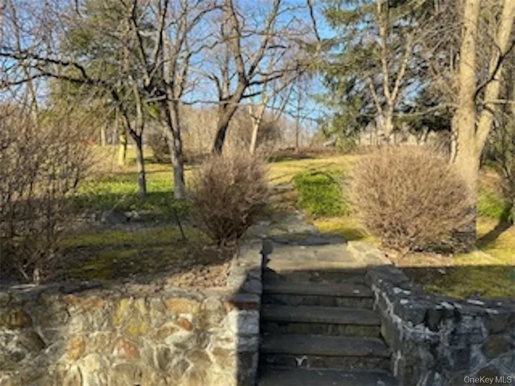 423 Springvale Road, Cortlandt, NY, 3 Bedrooms Bedrooms, 8 Rooms Rooms,1 BathroomBathrooms,Residential Lease,For Rent,Springvale,0,995339 423 Springvale Road, Cortlandt, NY, 3 Bedrooms Bedrooms, 8 Rooms Rooms,1 BathroomBathrooms,Residential Lease,For Rent,Springvale,0,995339