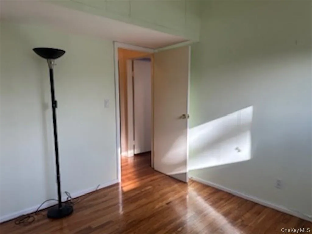 423 Springvale Road, Cortlandt, NY, 3 Bedrooms Bedrooms, 8 Rooms Rooms,1 BathroomBathrooms,Residential Lease,For Rent,Springvale,0,995339 423 Springvale Road, Cortlandt, NY, 3 Bedrooms Bedrooms, 8 Rooms Rooms,1 BathroomBathrooms,Residential Lease,For Rent,Springvale,0,995339