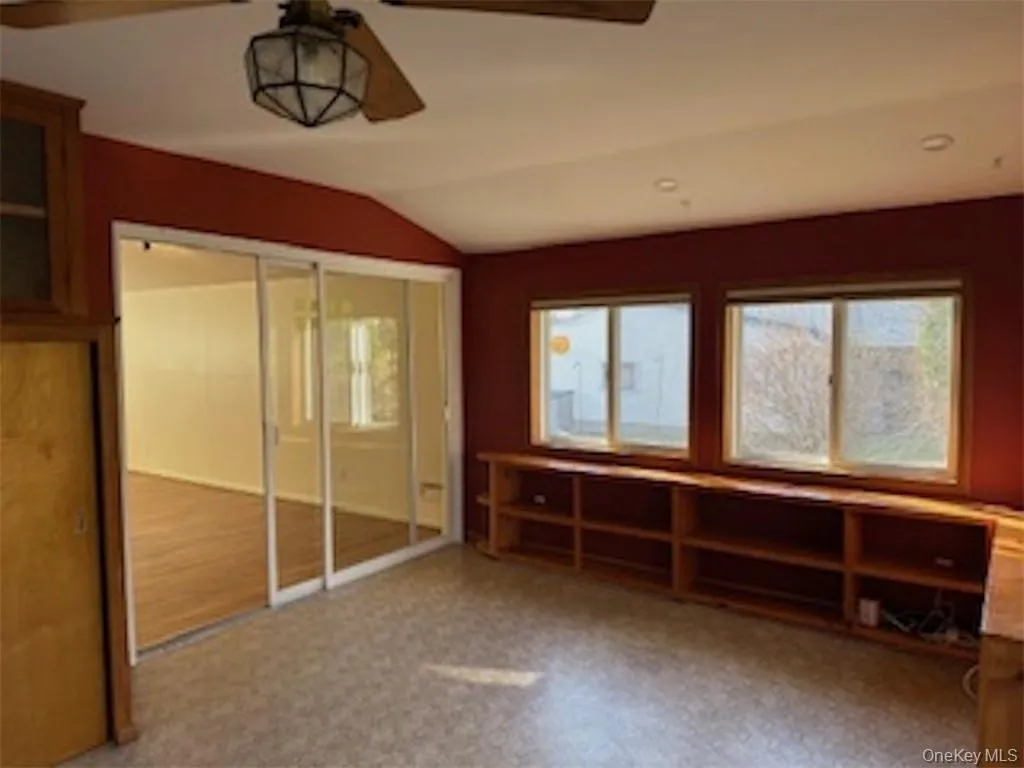 423 Springvale Road, Cortlandt, NY, 3 Bedrooms Bedrooms, 8 Rooms Rooms,1 BathroomBathrooms,Residential Lease,For Rent,Springvale,0,995339 423 Springvale Road, Cortlandt, NY, 3 Bedrooms Bedrooms, 8 Rooms Rooms,1 BathroomBathrooms,Residential Lease,For Rent,Springvale,0,995339