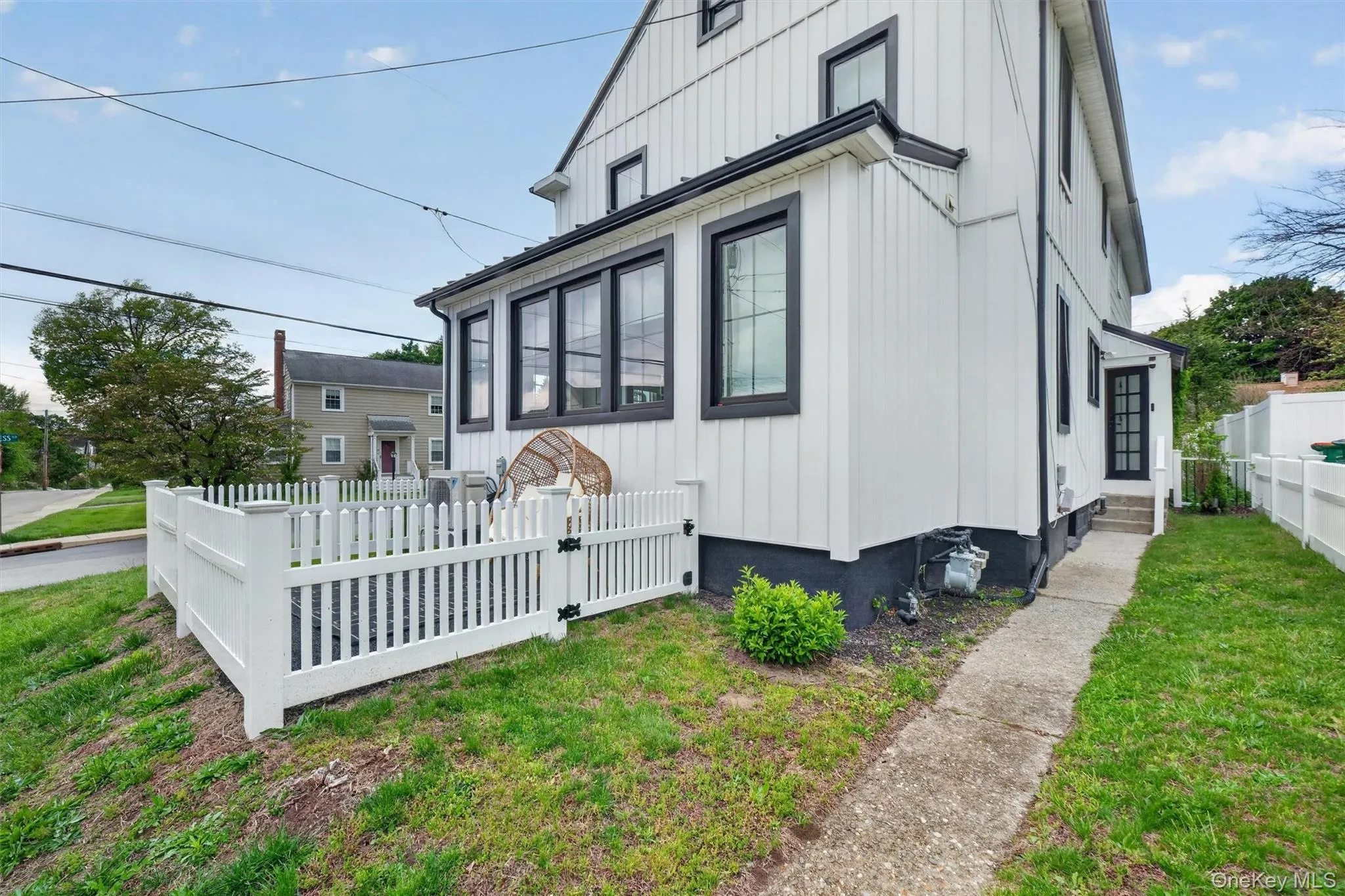 32 Dutchess Terrace, Beacon, NY, 3 Bedrooms Bedrooms, 9 Rooms Rooms,2 BathroomsBathrooms,Residential Lease,For Rent,Dutchess,0,995342 32 Dutchess Terrace, Beacon, NY, 3 Bedrooms Bedrooms, 9 Rooms Rooms,2 BathroomsBathrooms,Residential Lease,For Rent,Dutchess,0,995342