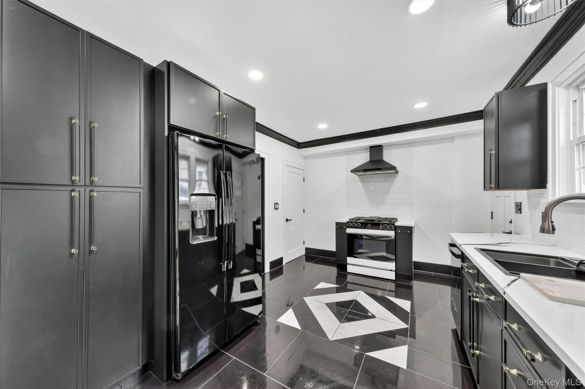 32 Dutchess Terrace, Beacon, NY, 3 Bedrooms Bedrooms, 9 Rooms Rooms,2 BathroomsBathrooms,Residential Lease,For Rent,Dutchess,0,995342 32 Dutchess Terrace, Beacon, NY, 3 Bedrooms Bedrooms, 9 Rooms Rooms,2 BathroomsBathrooms,Residential Lease,For Rent,Dutchess,0,995342