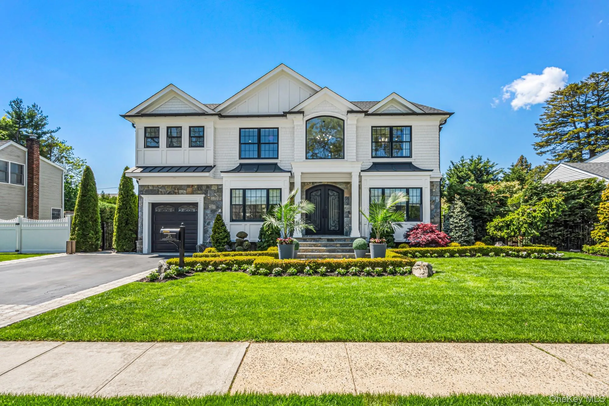 25 Boyd Drive, North Hempstead, NY, 4 Bedrooms Bedrooms, 10 Rooms Rooms,2 BathroomsBathrooms,Residential,For Rent,Boyd,0,995345 25 Boyd Drive, North Hempstead, NY, 4 Bedrooms Bedrooms, 10 Rooms Rooms,2 BathroomsBathrooms,Residential,For Rent,Boyd,0,995345