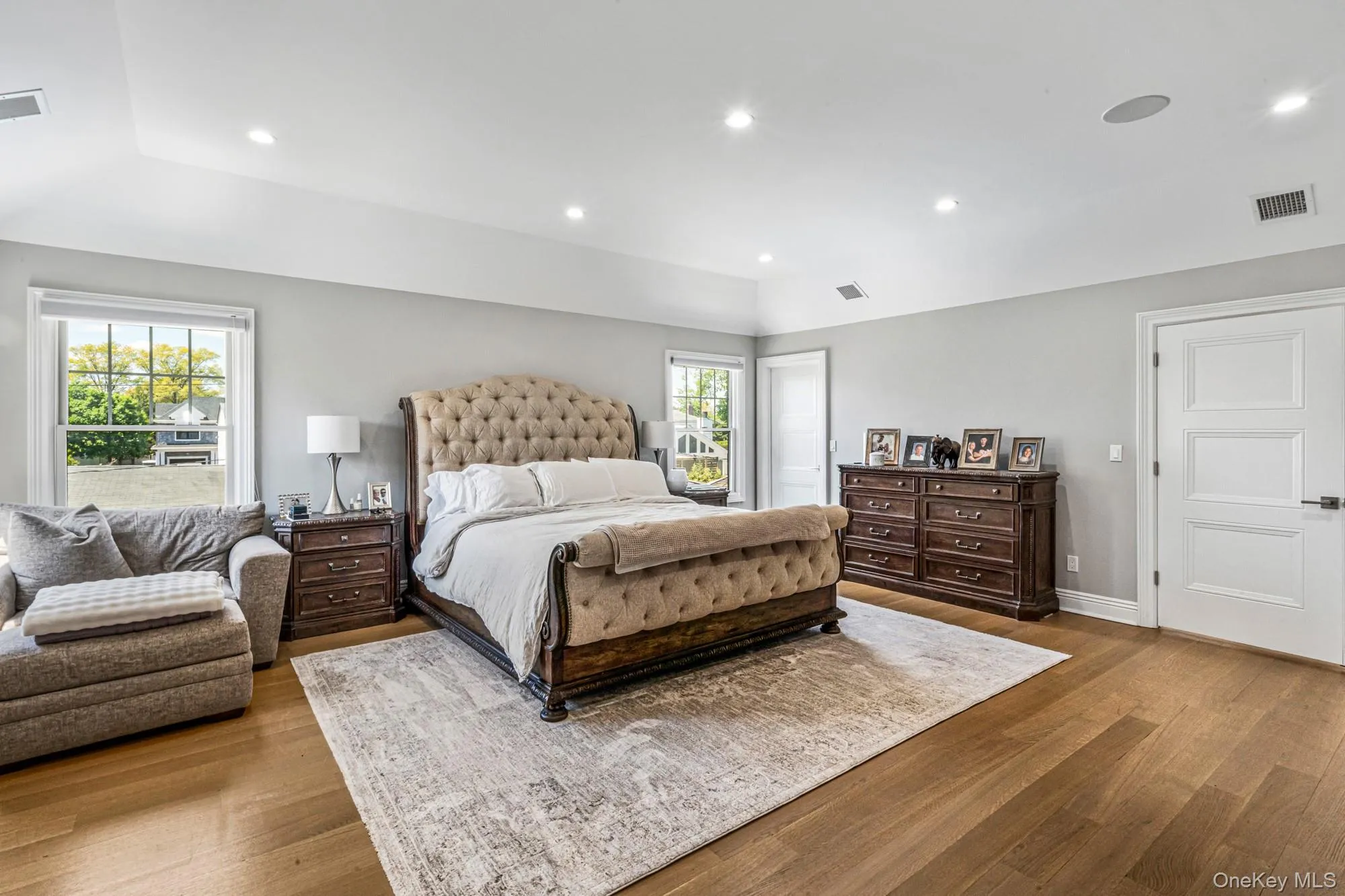 25 Boyd Drive, North Hempstead, NY, 4 Bedrooms Bedrooms, 10 Rooms Rooms,2 BathroomsBathrooms,Residential,For Rent,Boyd,0,995345 25 Boyd Drive, North Hempstead, NY, 4 Bedrooms Bedrooms, 10 Rooms Rooms,2 BathroomsBathrooms,Residential,For Rent,Boyd,0,995345