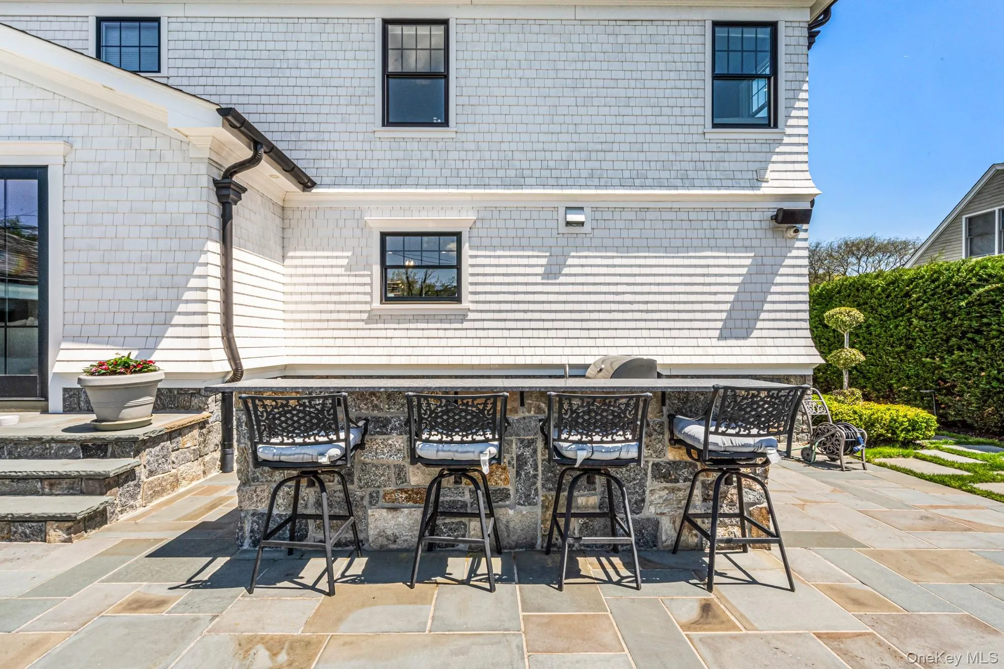 25 Boyd Drive, North Hempstead, NY, 4 Bedrooms Bedrooms, 10 Rooms Rooms,2 BathroomsBathrooms,Residential,For Rent,Boyd,0,995345 25 Boyd Drive, North Hempstead, NY, 4 Bedrooms Bedrooms, 10 Rooms Rooms,2 BathroomsBathrooms,Residential,For Rent,Boyd,0,995345