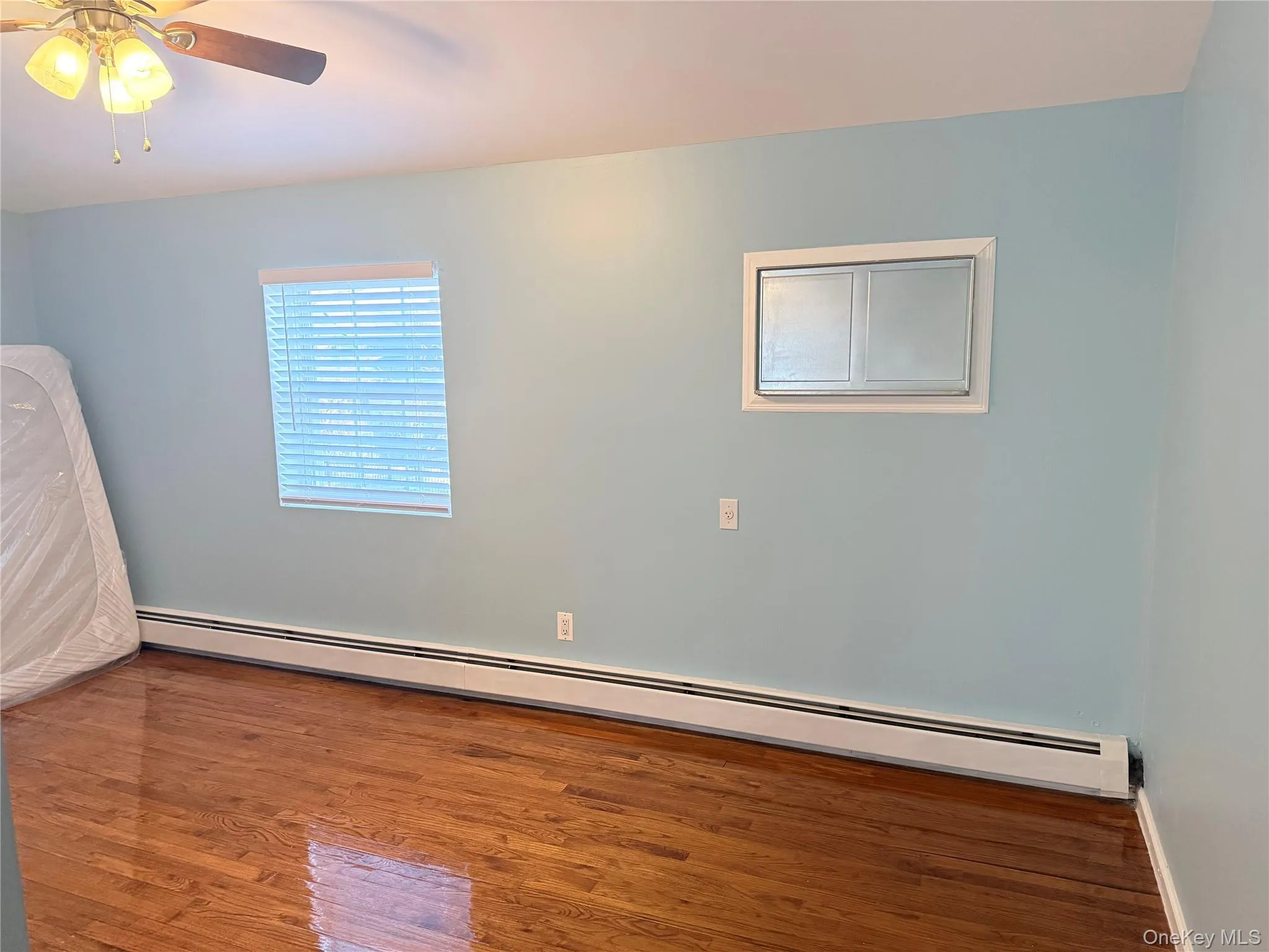 14717 249th Street, New York, NY, 4 Bedrooms Bedrooms, 8 Rooms Rooms,2 BathroomsBathrooms,Residential Lease,For Rent,249th,0,995356 14717 249th Street, New York, NY, 4 Bedrooms Bedrooms, 8 Rooms Rooms,2 BathroomsBathrooms,Residential Lease,For Rent,249th,0,995356
