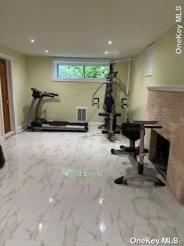 BASEMENT EXCERCISE ROOM BASEMENT EXCERCISE ROOM
