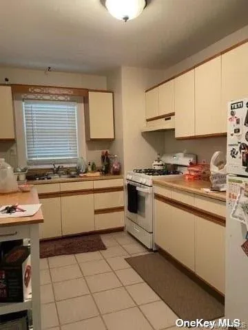 177 Main Street, Huntington, NY, 1 Bedroom Bedrooms, 3 Rooms Rooms,1 BathroomBathrooms,Residential Lease,For Rent,Main,0,995361 177 Main Street, Huntington, NY, 1 Bedroom Bedrooms, 3 Rooms Rooms,1 BathroomBathrooms,Residential Lease,For Rent,Main,0,995361
