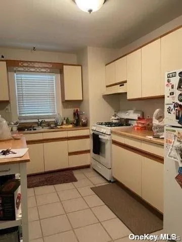 177 Main Street, Huntington, NY, 1 Bedroom Bedrooms, 3 Rooms Rooms,1 BathroomBathrooms,Residential Lease,For Rent,Main,0,995361 177 Main Street, Huntington, NY, 1 Bedroom Bedrooms, 3 Rooms Rooms,1 BathroomBathrooms,Residential Lease,For Rent,Main,0,995361