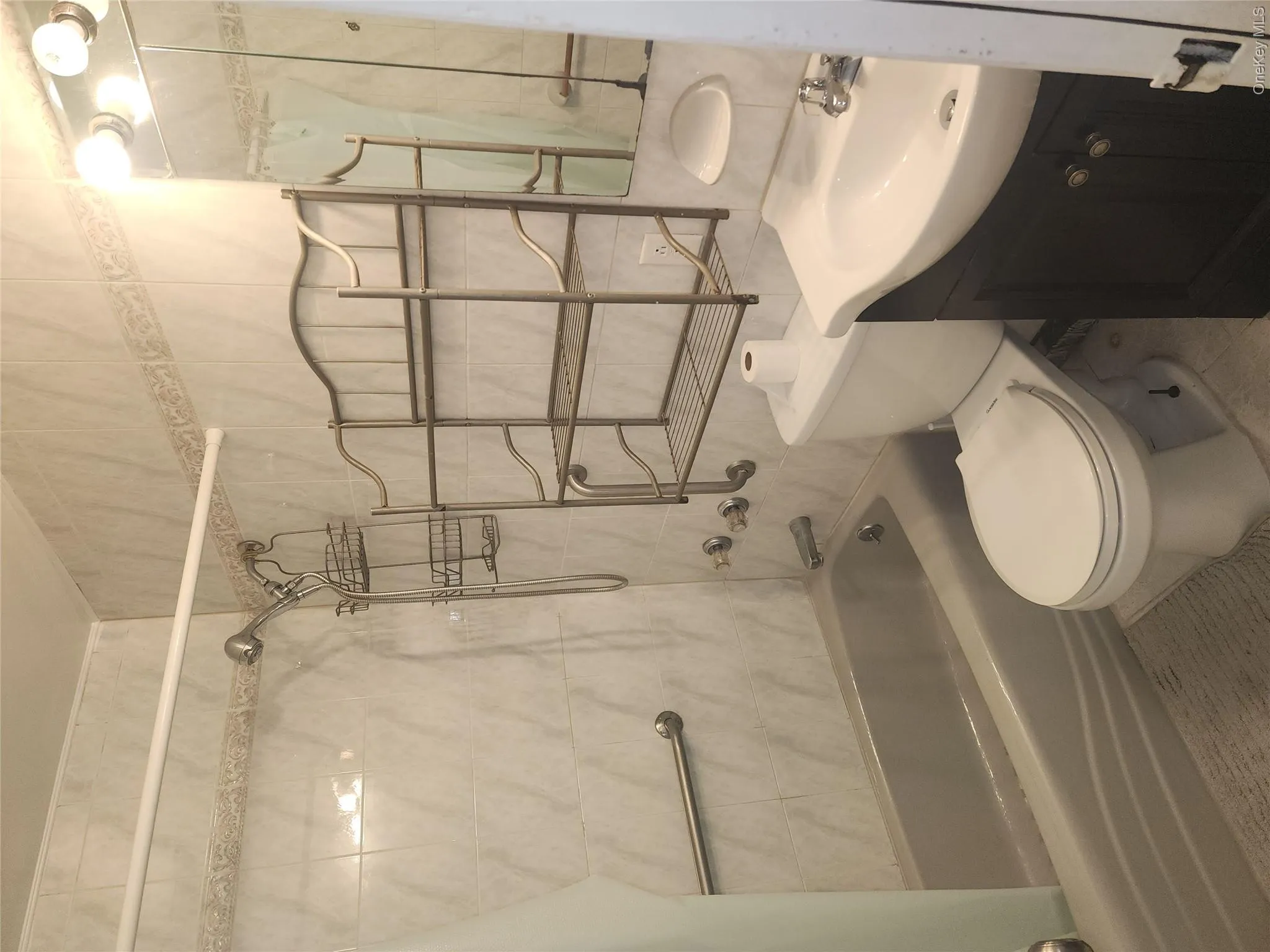 65-08 77 Street, New York, NY, 3 Bedrooms Bedrooms, 6 Rooms Rooms,1 BathroomBathrooms,Residential Lease,For Rent,77,0,995362 65-08 77 Street, New York, NY, 3 Bedrooms Bedrooms, 6 Rooms Rooms,1 BathroomBathrooms,Residential Lease,For Rent,77,0,995362