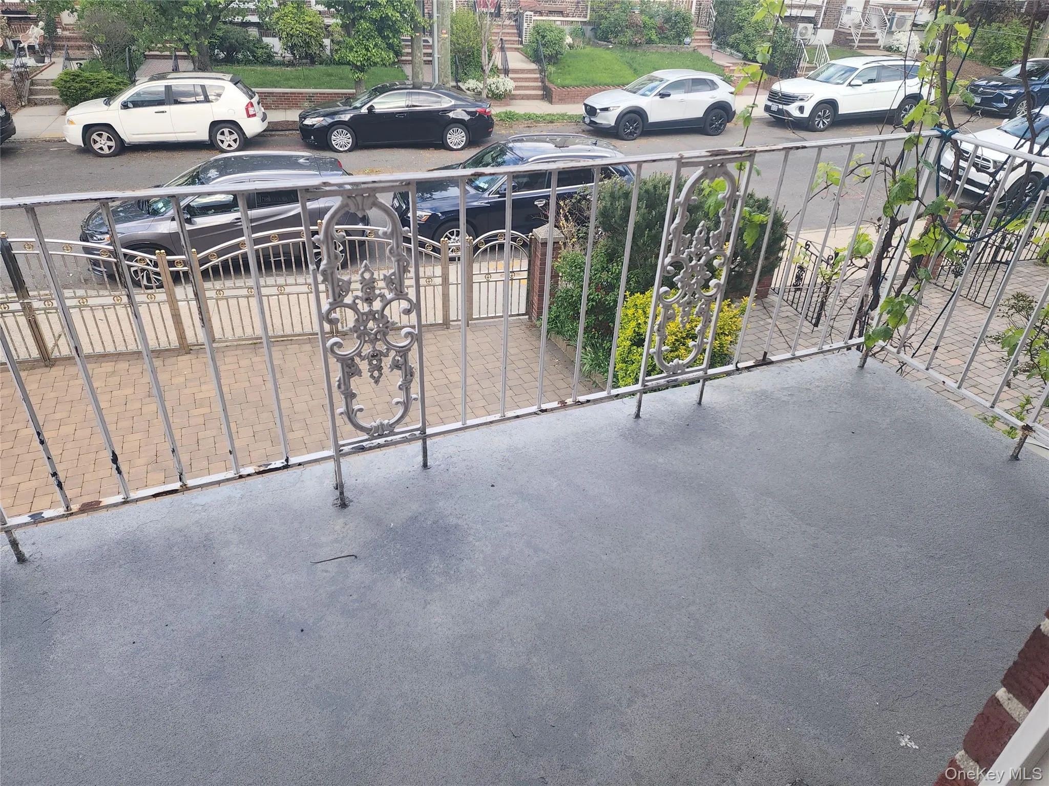 65-08 77 Street, New York, NY, 3 Bedrooms Bedrooms, 6 Rooms Rooms,1 BathroomBathrooms,Residential Lease,For Rent,77,0,995362 65-08 77 Street, New York, NY, 3 Bedrooms Bedrooms, 6 Rooms Rooms,1 BathroomBathrooms,Residential Lease,For Rent,77,0,995362