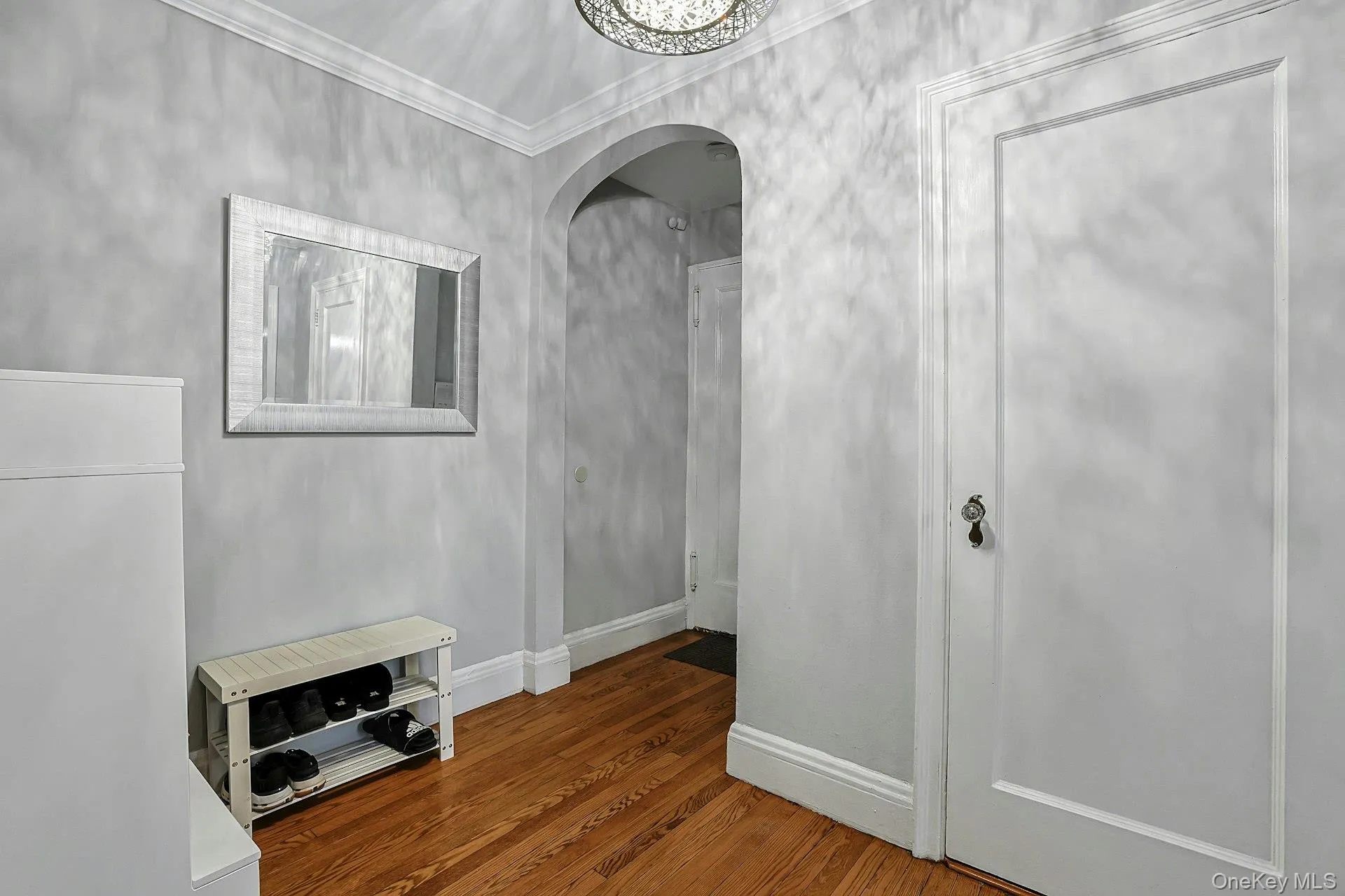 Unit Entrance/Foyer Unit Entrance/Foyer