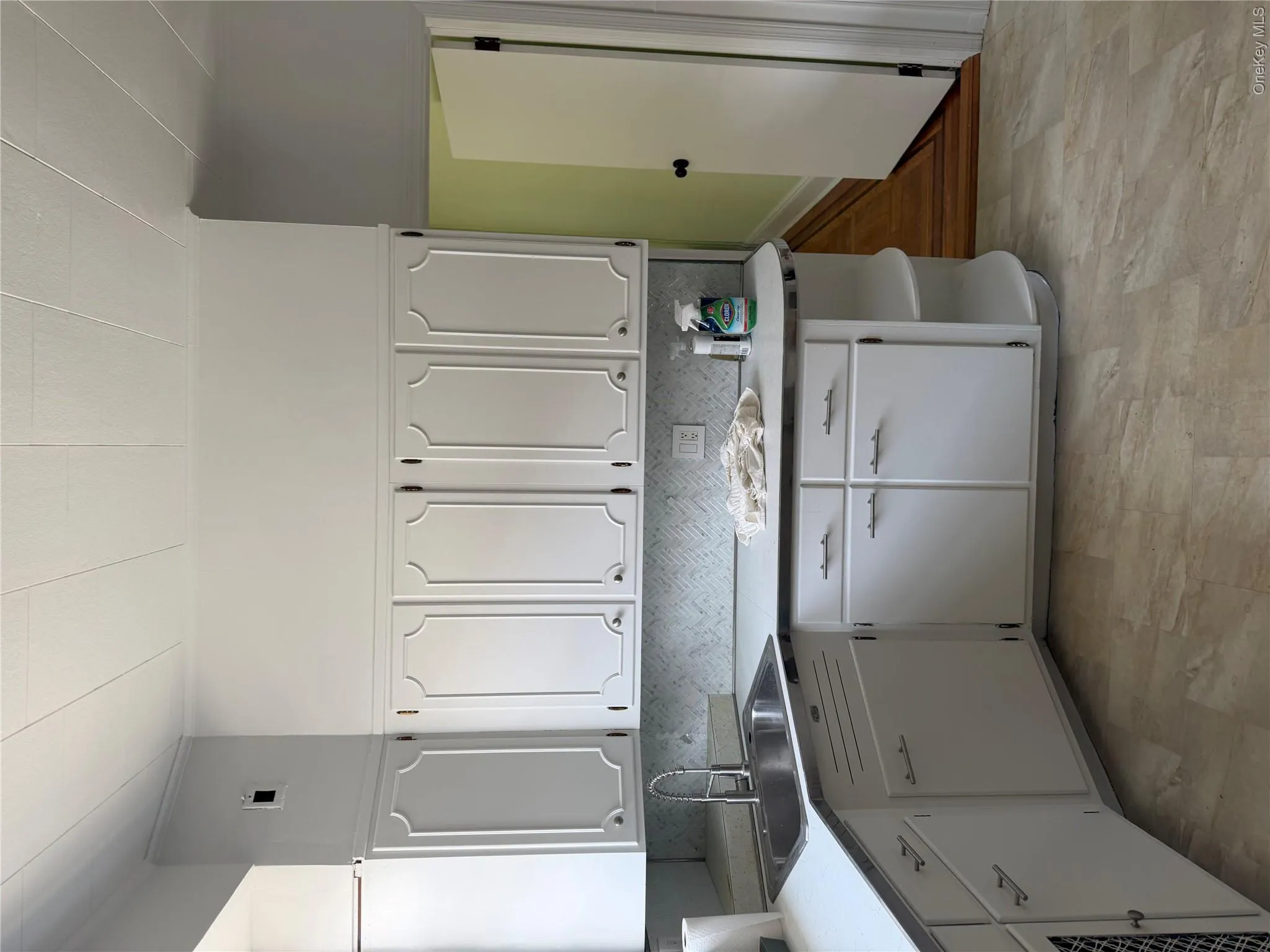 5719 64th Street, New York, NY, 3 Bedrooms Bedrooms, 6 Rooms Rooms,2 BathroomsBathrooms,Residential Lease,For Rent,64th,0,995385 5719 64th Street, New York, NY, 3 Bedrooms Bedrooms, 6 Rooms Rooms,2 BathroomsBathrooms,Residential Lease,For Rent,64th,0,995385