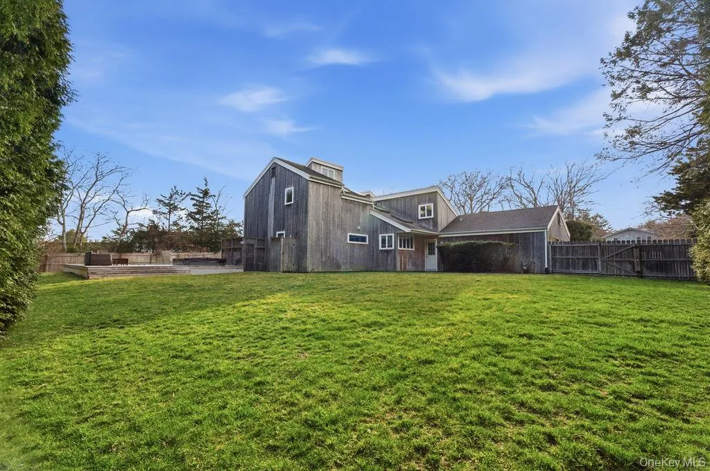 24 Liberty Street, Southampton, NY, 5 Bedrooms Bedrooms, 9 Rooms Rooms,2 BathroomsBathrooms,Residential Lease,For Rent,Liberty,0,995387 24 Liberty Street, Southampton, NY, 5 Bedrooms Bedrooms, 9 Rooms Rooms,2 BathroomsBathrooms,Residential Lease,For Rent,Liberty,0,995387
