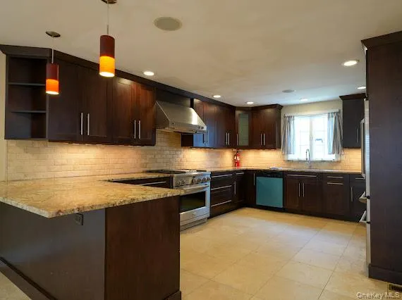 3 Pennsylvania Court, Long Beach, NY, 4 Bedrooms Bedrooms, 9 Rooms Rooms,4 BathroomsBathrooms,Residential Lease,For Rent,Pennsylvania,0,995389 3 Pennsylvania Court, Long Beach, NY, 4 Bedrooms Bedrooms, 9 Rooms Rooms,4 BathroomsBathrooms,Residential Lease,For Rent,Pennsylvania,0,995389