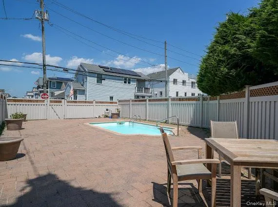 3 Pennsylvania Court, Long Beach, NY, 4 Bedrooms Bedrooms, 9 Rooms Rooms,4 BathroomsBathrooms,Residential Lease,For Rent,Pennsylvania,0,995389 3 Pennsylvania Court, Long Beach, NY, 4 Bedrooms Bedrooms, 9 Rooms Rooms,4 BathroomsBathrooms,Residential Lease,For Rent,Pennsylvania,0,995389