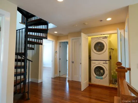 3 Pennsylvania Court, Long Beach, NY, 4 Bedrooms Bedrooms, 9 Rooms Rooms,4 BathroomsBathrooms,Residential Lease,For Rent,Pennsylvania,0,995389 3 Pennsylvania Court, Long Beach, NY, 4 Bedrooms Bedrooms, 9 Rooms Rooms,4 BathroomsBathrooms,Residential Lease,For Rent,Pennsylvania,0,995389
