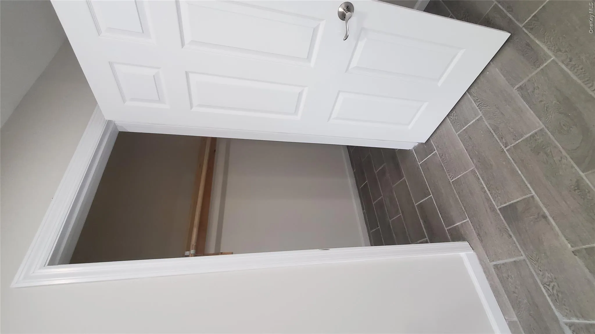 39 Fargo Court, Brookhaven, NY, 1 Bedroom Bedrooms, 4 Rooms Rooms,1 BathroomBathrooms,Residential Lease,For Rent,Fargo,0,995402 39 Fargo Court, Brookhaven, NY, 1 Bedroom Bedrooms, 4 Rooms Rooms,1 BathroomBathrooms,Residential Lease,For Rent,Fargo,0,995402