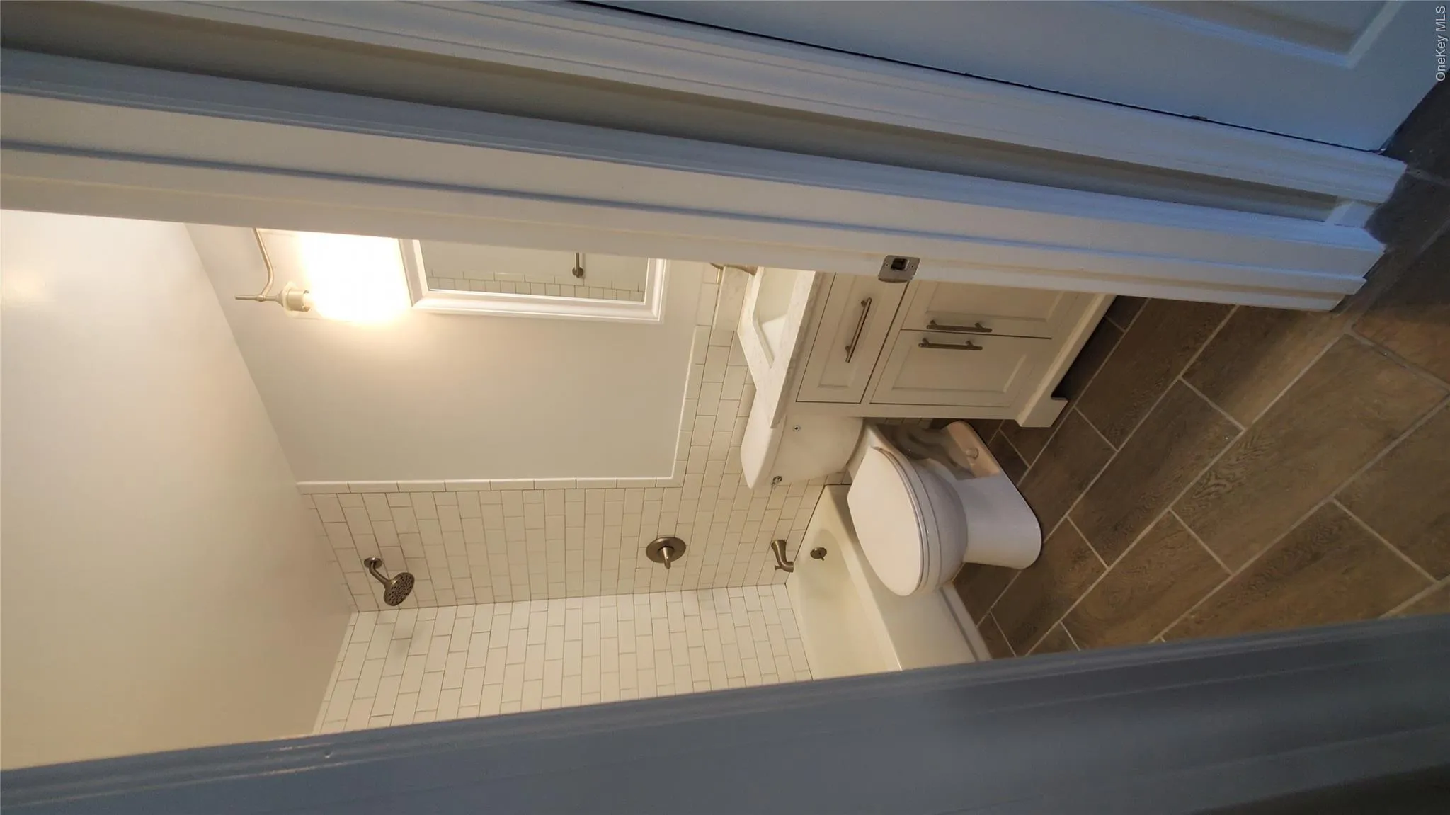39 Fargo Court, Brookhaven, NY, 1 Bedroom Bedrooms, 4 Rooms Rooms,1 BathroomBathrooms,Residential Lease,For Rent,Fargo,0,995402 39 Fargo Court, Brookhaven, NY, 1 Bedroom Bedrooms, 4 Rooms Rooms,1 BathroomBathrooms,Residential Lease,For Rent,Fargo,0,995402