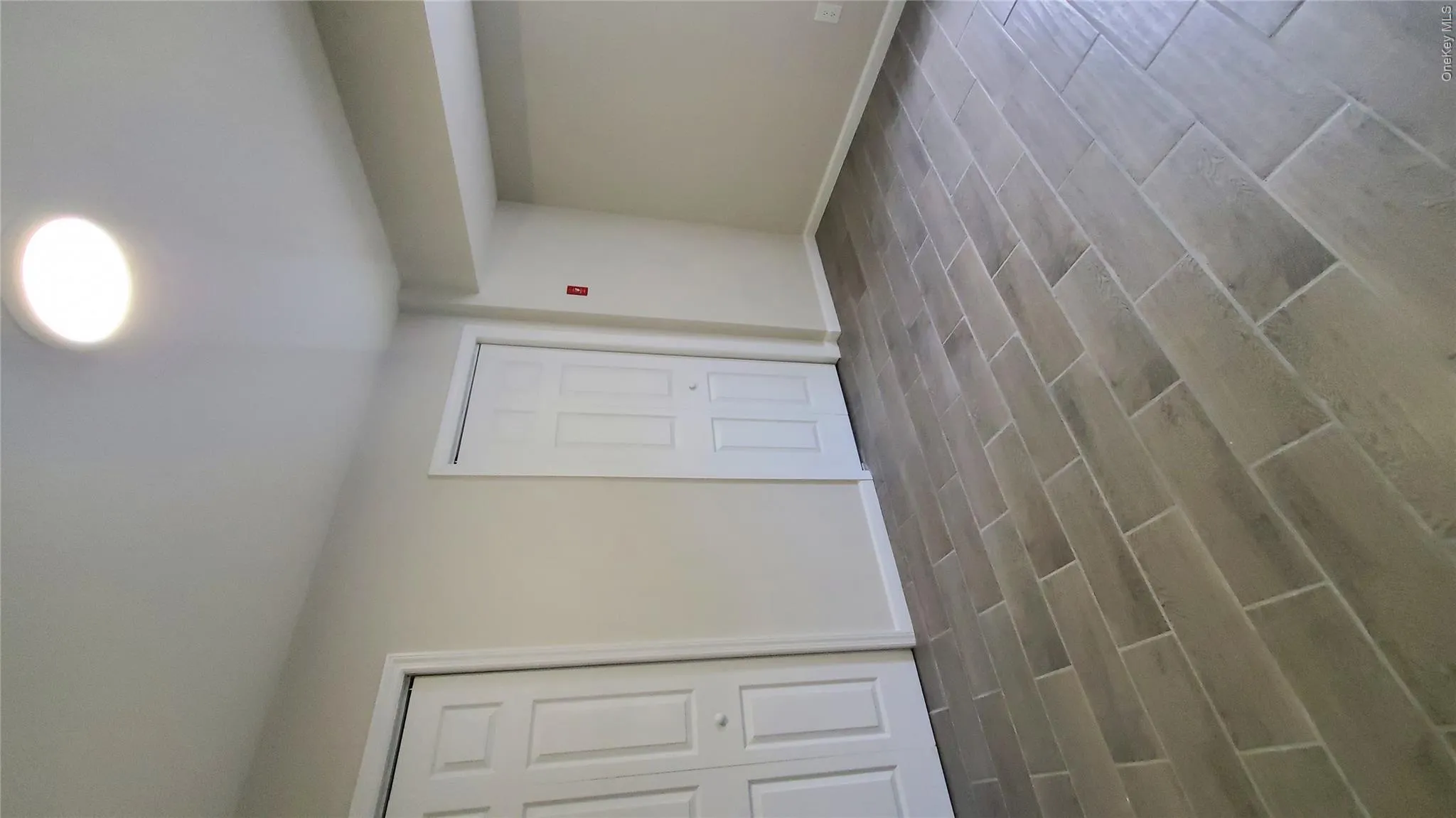 39 Fargo Court, Brookhaven, NY, 1 Bedroom Bedrooms, 4 Rooms Rooms,1 BathroomBathrooms,Residential Lease,For Rent,Fargo,0,995402 39 Fargo Court, Brookhaven, NY, 1 Bedroom Bedrooms, 4 Rooms Rooms,1 BathroomBathrooms,Residential Lease,For Rent,Fargo,0,995402