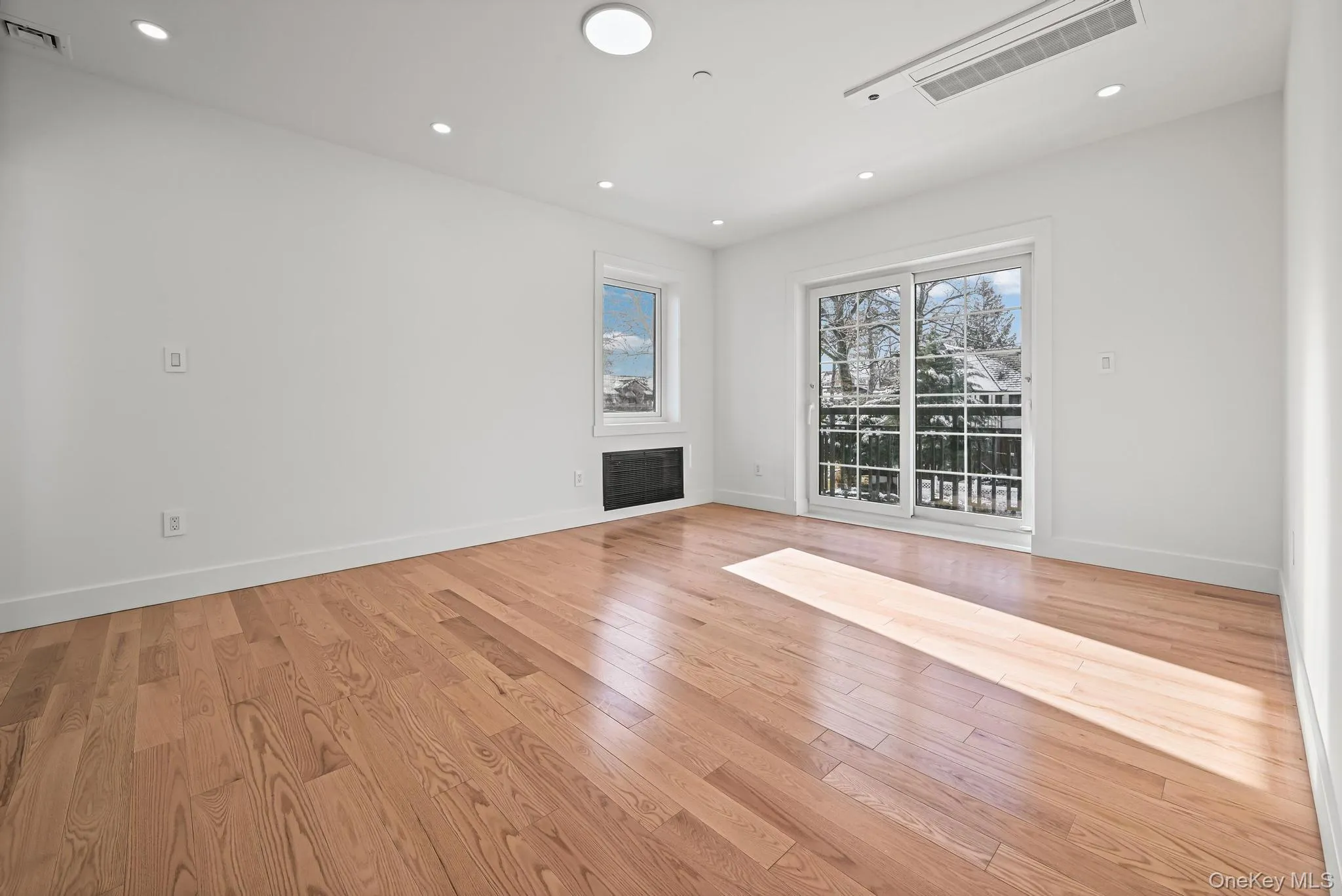 32-35 164th Street, New York, NY, 5 Bedrooms Bedrooms, 9 Rooms Rooms,5 BathroomsBathrooms,Residential,For Rent,164th,0,995407 32-35 164th Street, New York, NY, 5 Bedrooms Bedrooms, 9 Rooms Rooms,5 BathroomsBathrooms,Residential,For Rent,164th,0,995407