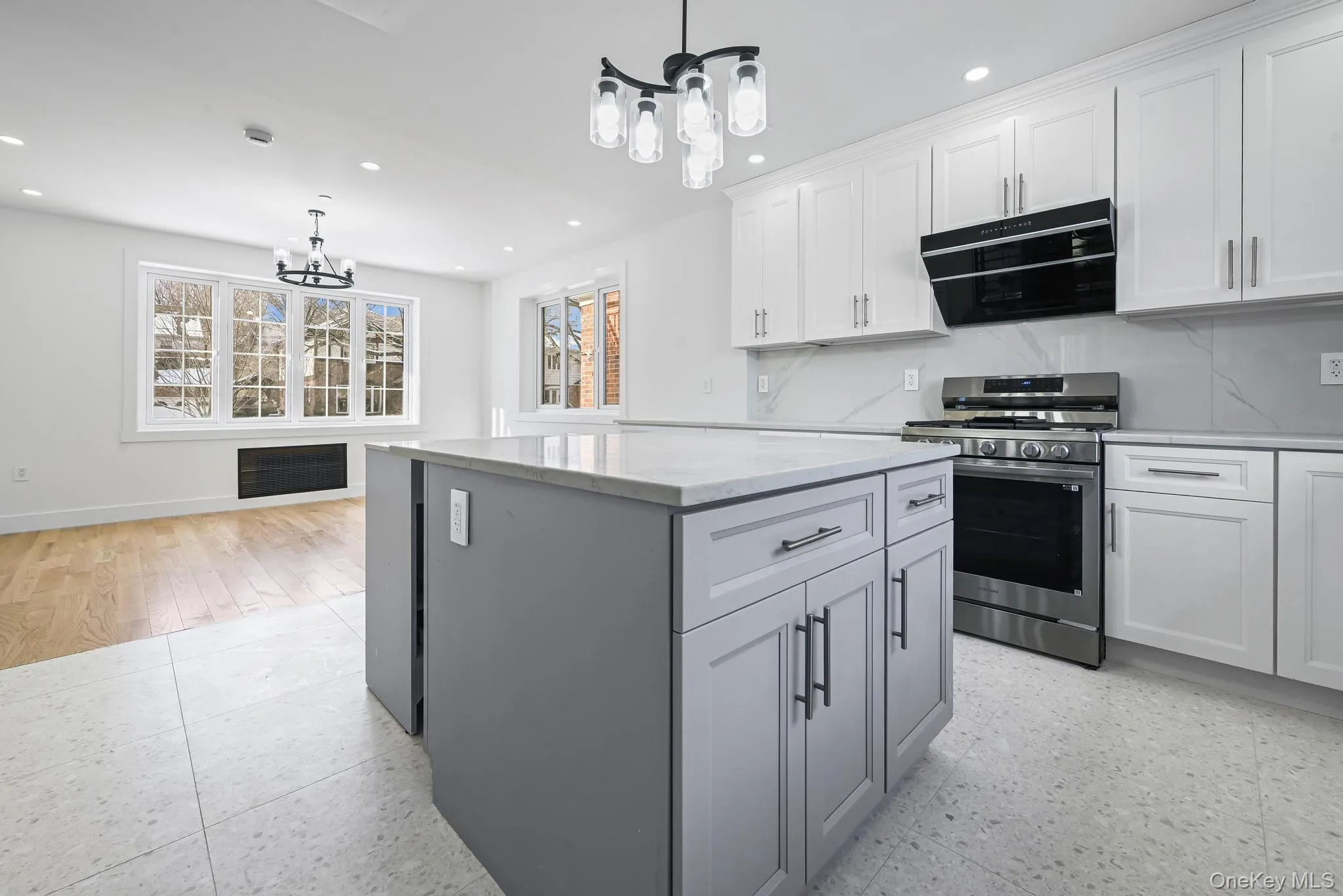 32-35 164th Street, New York, NY, 5 Bedrooms Bedrooms, 9 Rooms Rooms,5 BathroomsBathrooms,Residential,For Rent,164th,0,995407 32-35 164th Street, New York, NY, 5 Bedrooms Bedrooms, 9 Rooms Rooms,5 BathroomsBathrooms,Residential,For Rent,164th,0,995407