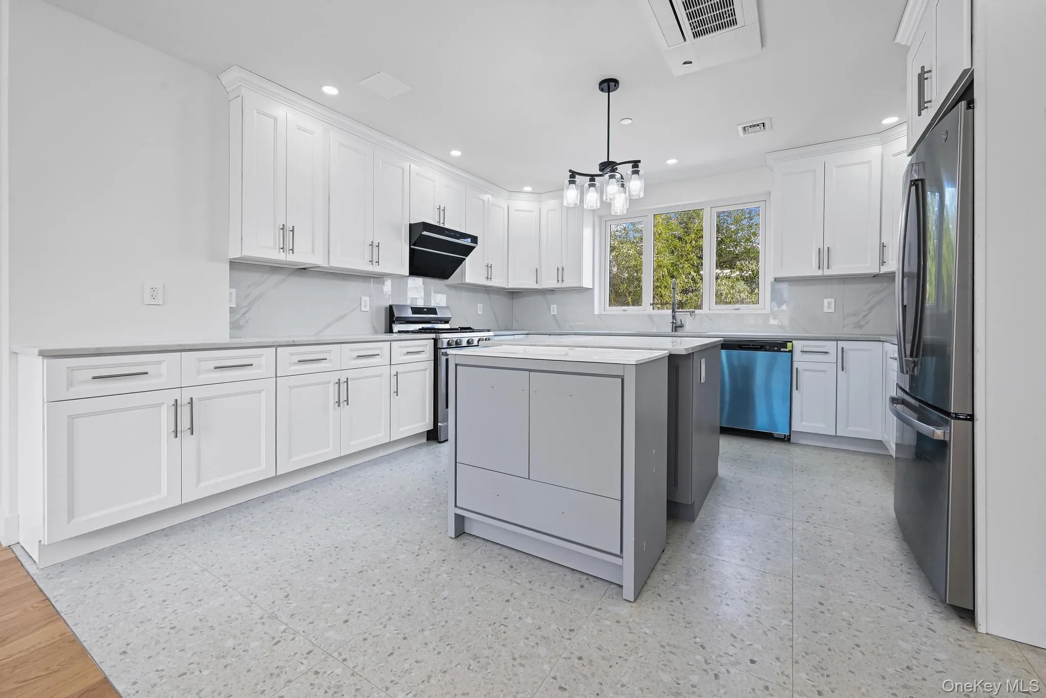 32-35 164th Street, New York, NY, 5 Bedrooms Bedrooms, 9 Rooms Rooms,5 BathroomsBathrooms,Residential,For Rent,164th,0,995407 32-35 164th Street, New York, NY, 5 Bedrooms Bedrooms, 9 Rooms Rooms,5 BathroomsBathrooms,Residential,For Rent,164th,0,995407