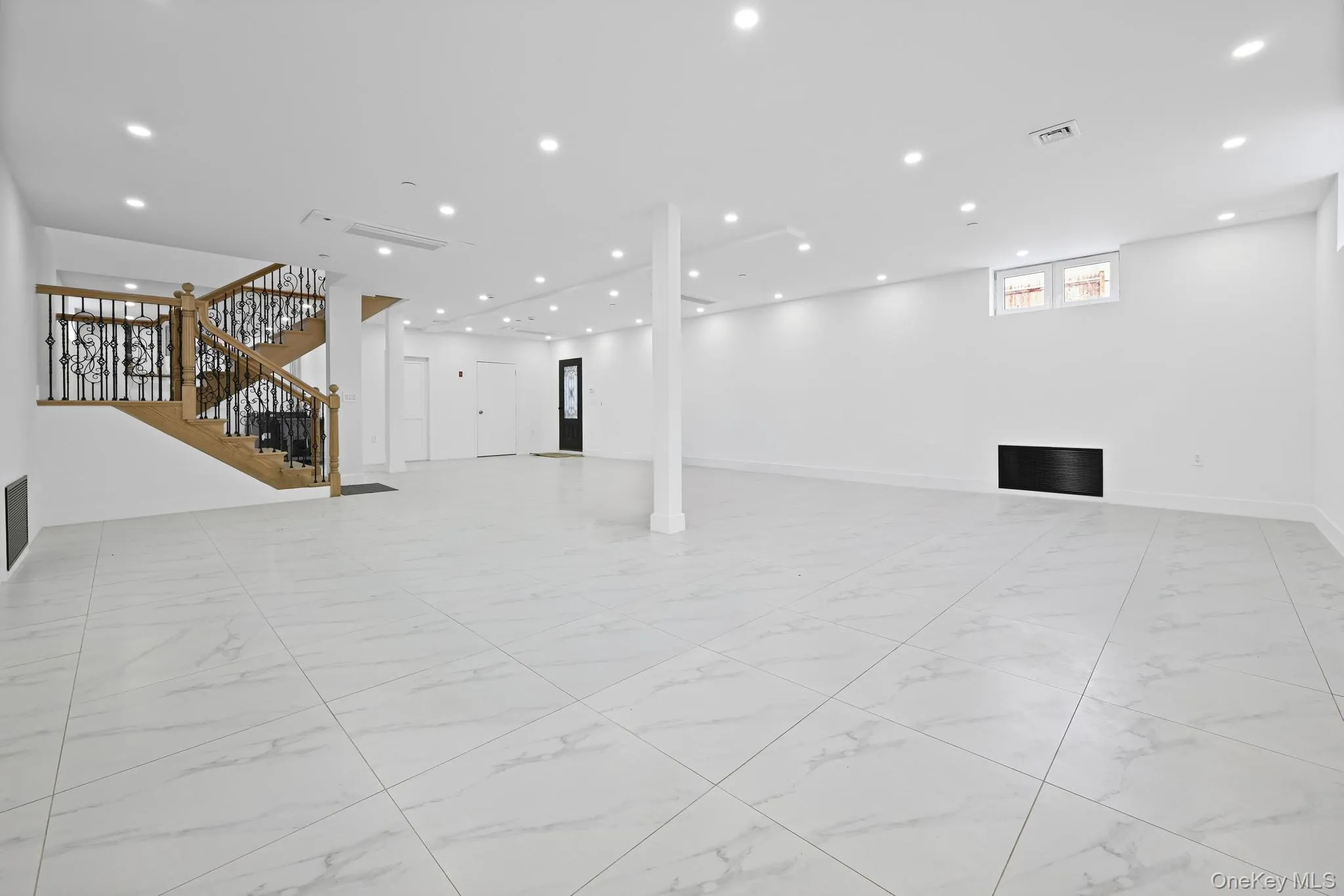 32-35 164th Street, New York, NY, 5 Bedrooms Bedrooms, 9 Rooms Rooms,5 BathroomsBathrooms,Residential,For Rent,164th,0,995407 32-35 164th Street, New York, NY, 5 Bedrooms Bedrooms, 9 Rooms Rooms,5 BathroomsBathrooms,Residential,For Rent,164th,0,995407