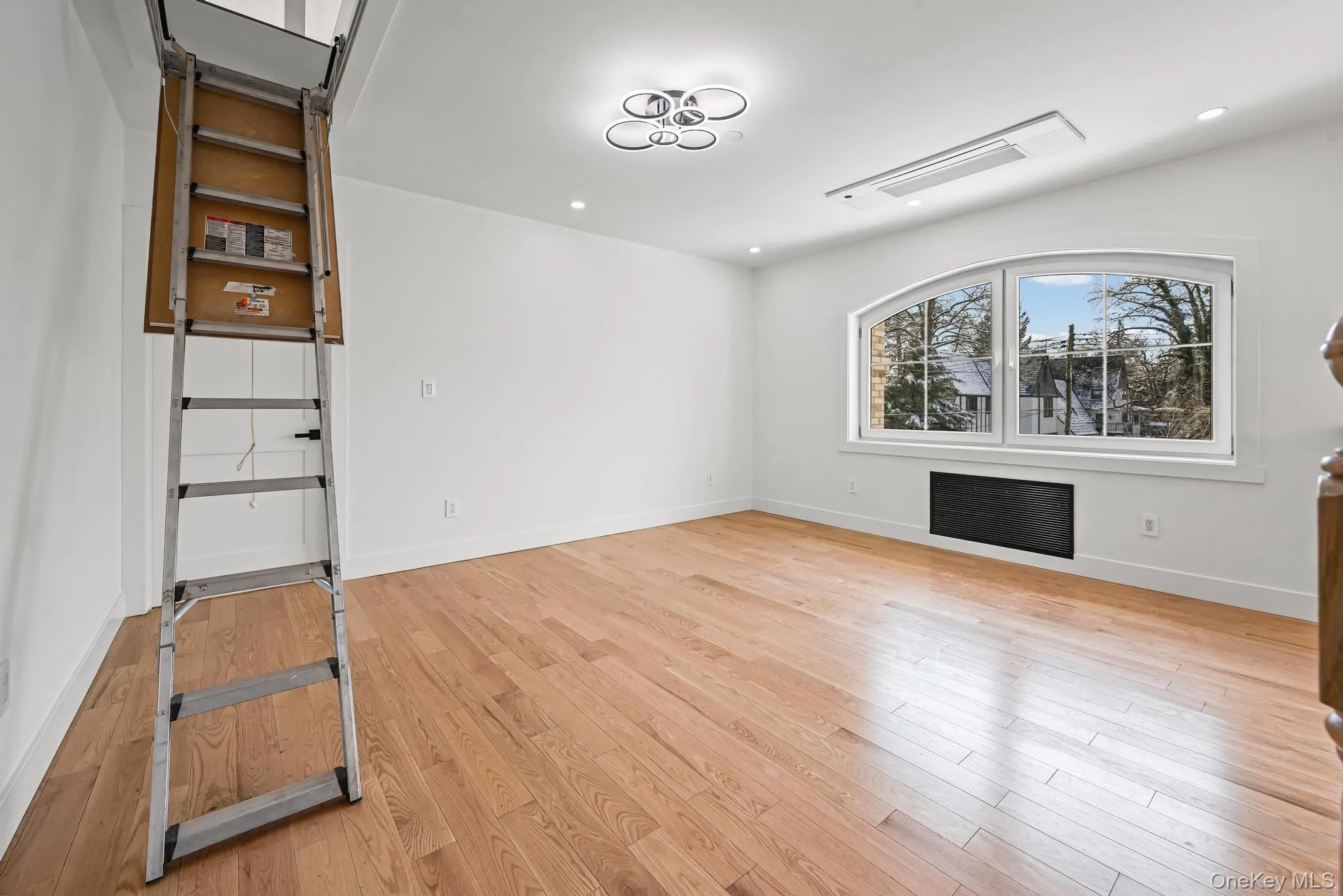 32-35 164th Street, New York, NY, 5 Bedrooms Bedrooms, 9 Rooms Rooms,5 BathroomsBathrooms,Residential,For Rent,164th,0,995407 32-35 164th Street, New York, NY, 5 Bedrooms Bedrooms, 9 Rooms Rooms,5 BathroomsBathrooms,Residential,For Rent,164th,0,995407