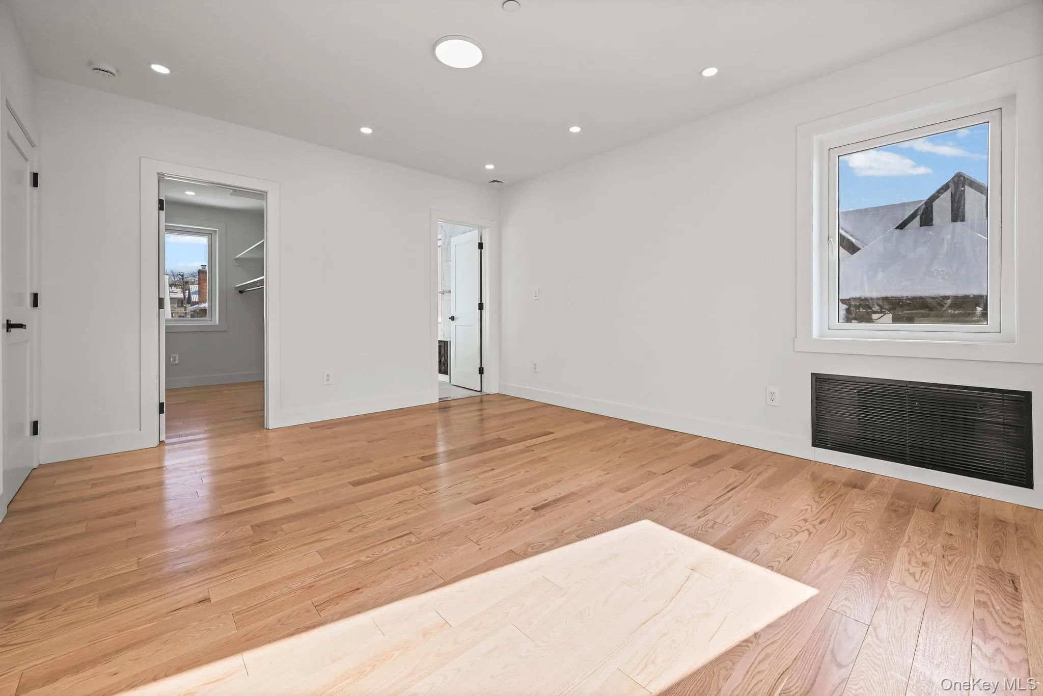 32-35 164th Street, New York, NY, 5 Bedrooms Bedrooms, 9 Rooms Rooms,5 BathroomsBathrooms,Residential,For Rent,164th,0,995407 32-35 164th Street, New York, NY, 5 Bedrooms Bedrooms, 9 Rooms Rooms,5 BathroomsBathrooms,Residential,For Rent,164th,0,995407