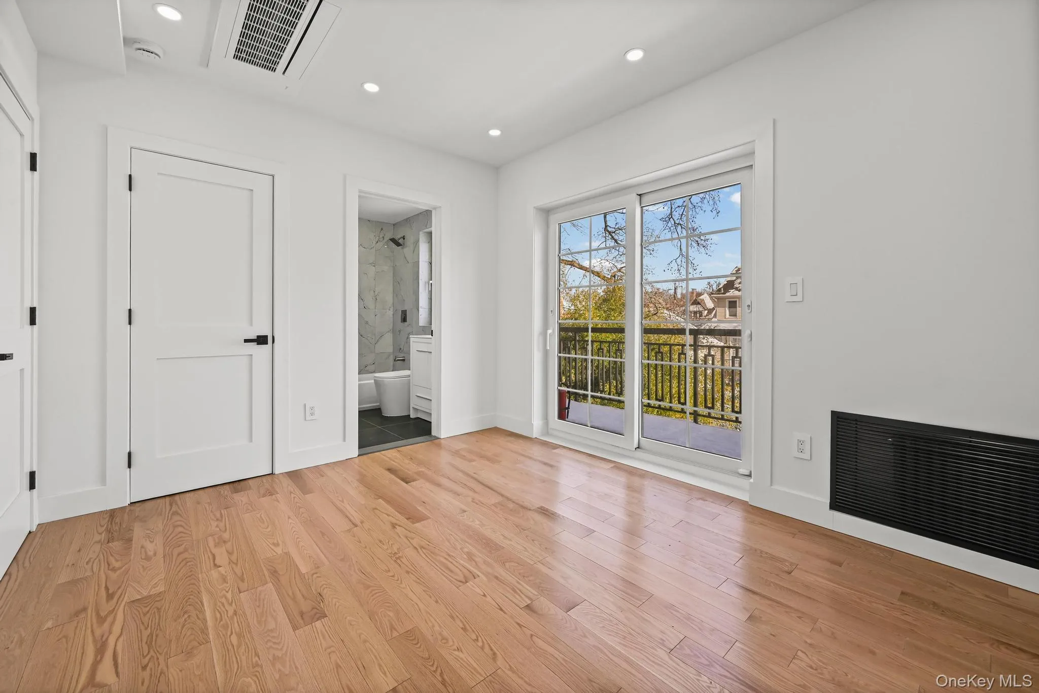 32-35 164th Street, New York, NY, 5 Bedrooms Bedrooms, 9 Rooms Rooms,5 BathroomsBathrooms,Residential,For Rent,164th,0,995407 32-35 164th Street, New York, NY, 5 Bedrooms Bedrooms, 9 Rooms Rooms,5 BathroomsBathrooms,Residential,For Rent,164th,0,995407