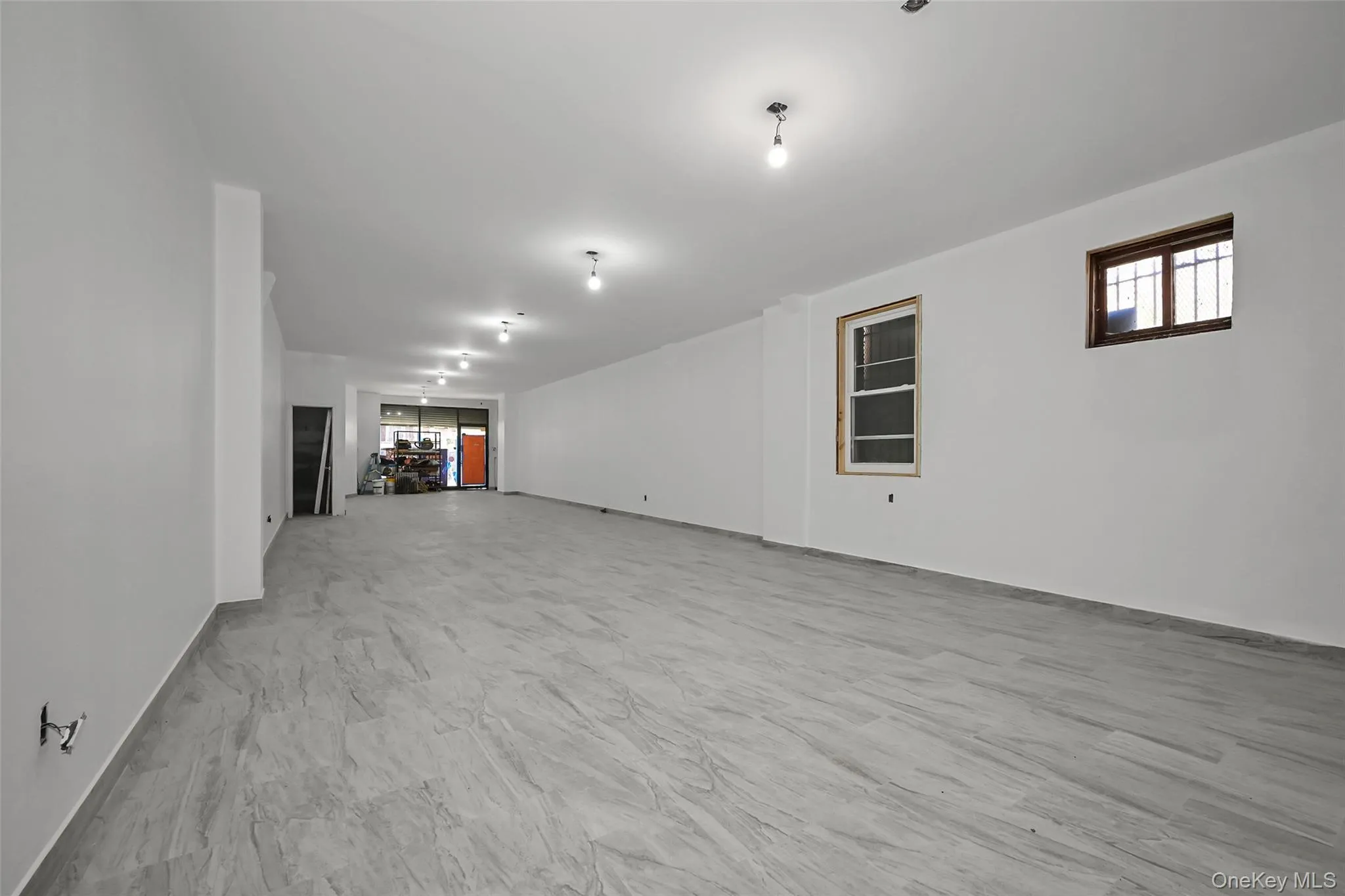 880 Glenmore Avenue, New York, NY, ,Commercial Lease,For Rent,Glenmore,0,995416 880 Glenmore Avenue, New York, NY, ,Commercial Lease,For Rent,Glenmore,0,995416