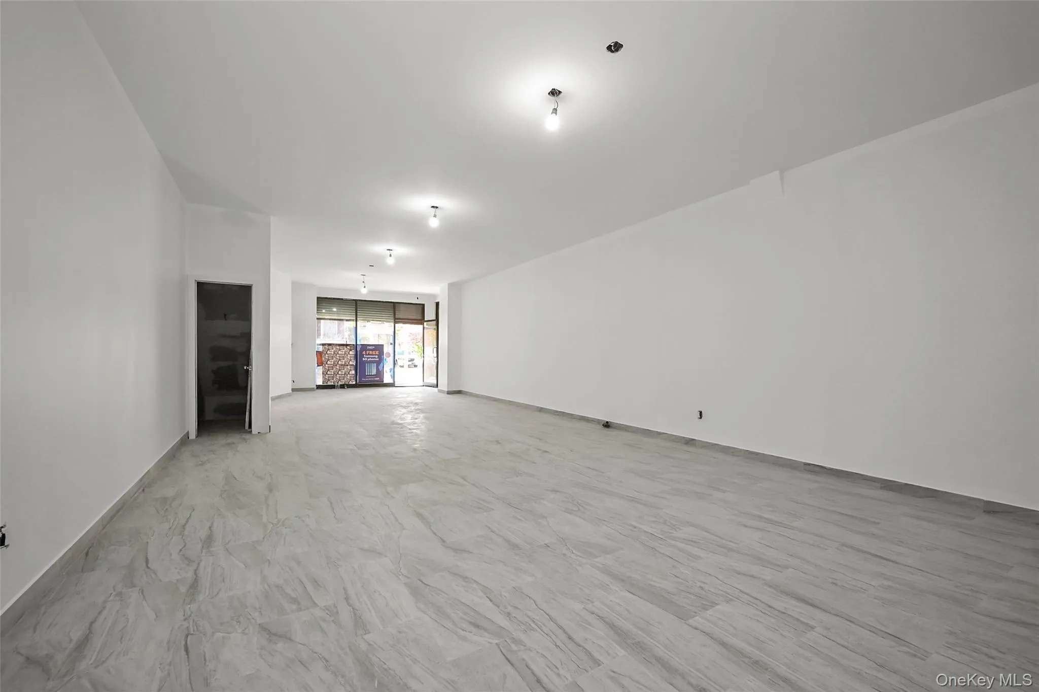 880 Glenmore Avenue, New York, NY, ,Commercial Lease,For Rent,Glenmore,0,995416 880 Glenmore Avenue, New York, NY, ,Commercial Lease,For Rent,Glenmore,0,995416