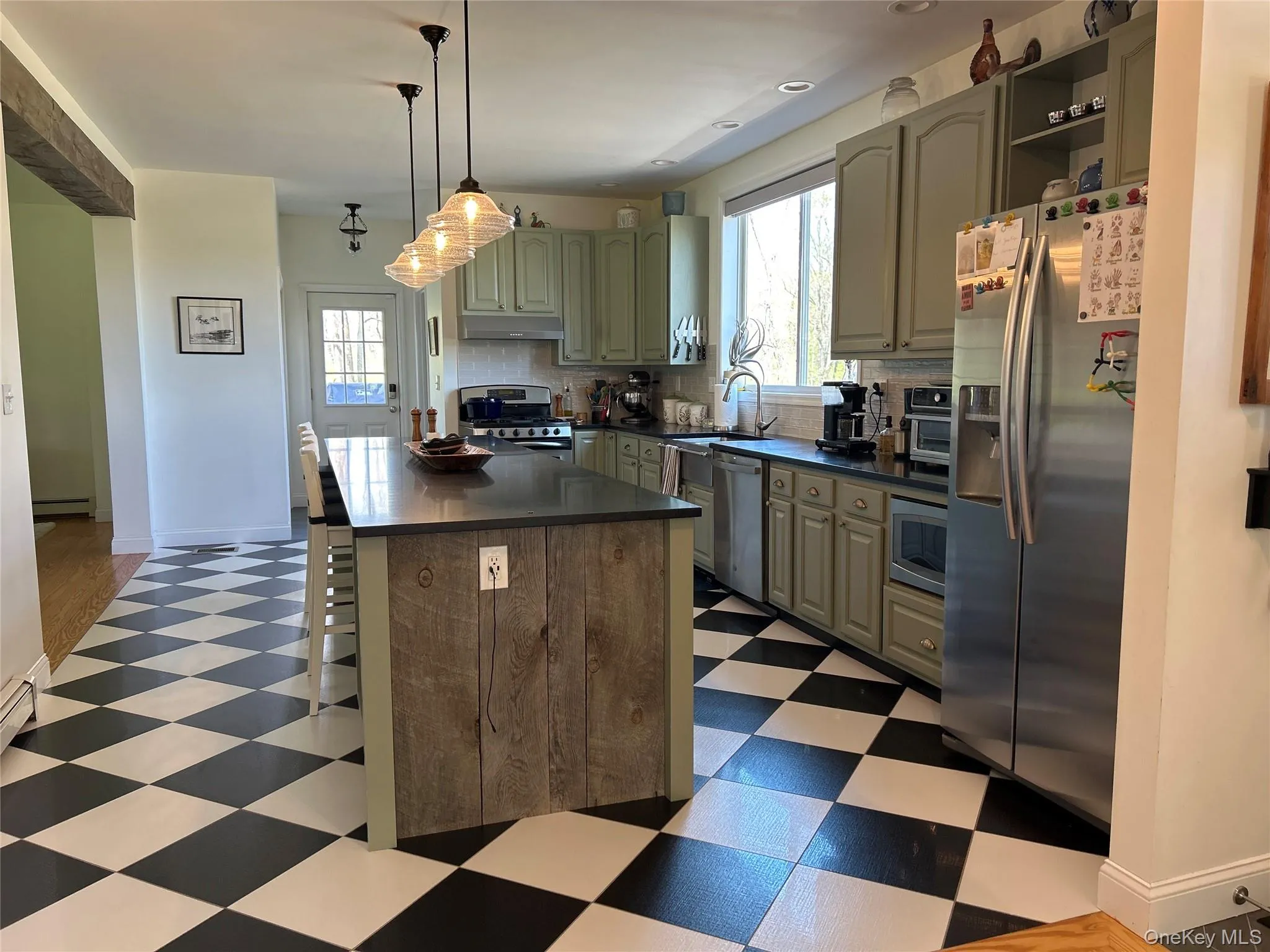 View of the spectacular Kitchen with island View of the spectacular Kitchen with island