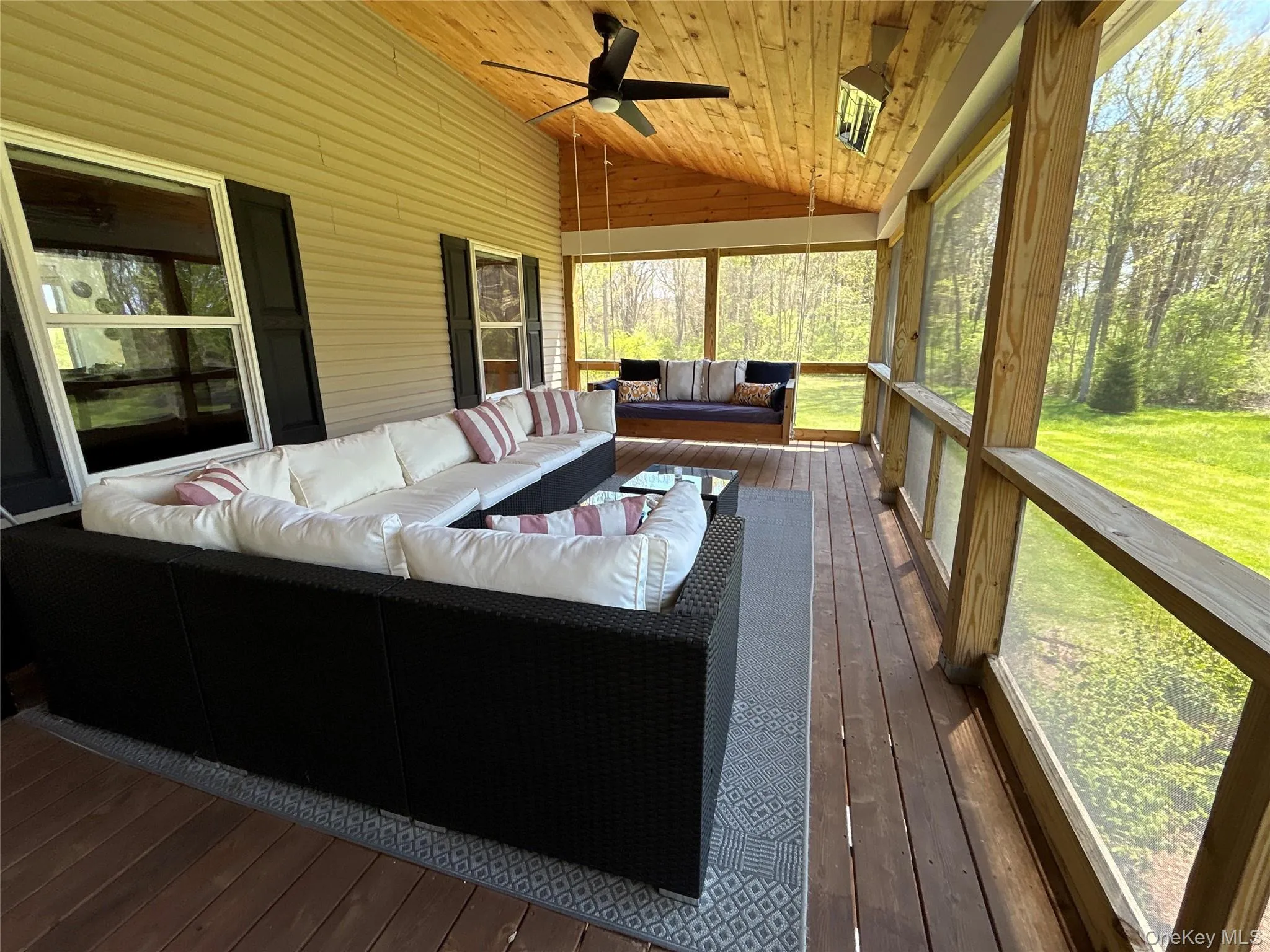 Enjoy the day with a book, some friends or take a nap in the screened in porch Enjoy the day with a book, some friends or take a nap in the screened in porch