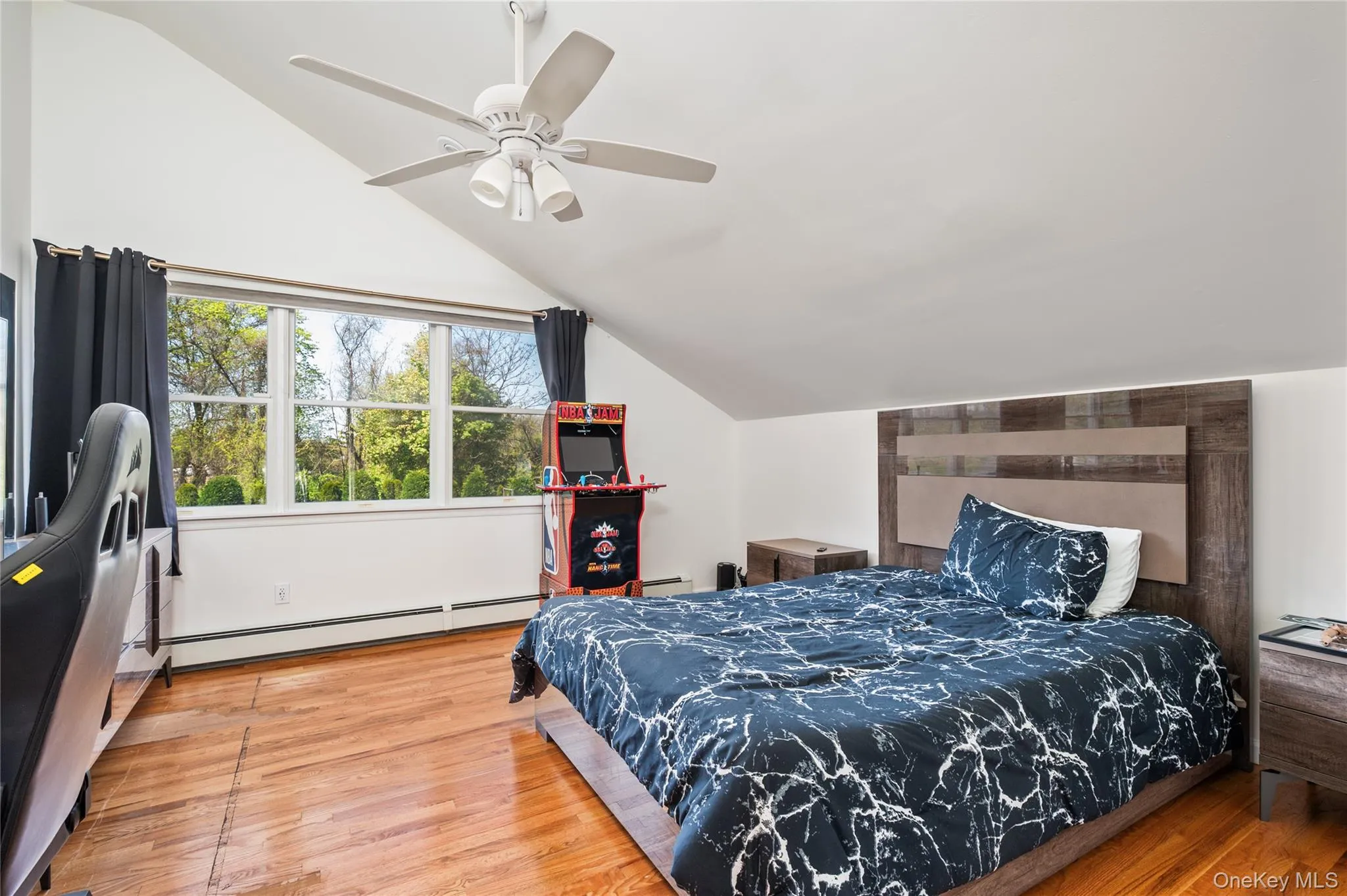 88 Pace Drive, Islip, NY, 5 Bedrooms Bedrooms, 11 Rooms Rooms,4 BathroomsBathrooms,Residential,For Rent,Pace,0,995450 88 Pace Drive, Islip, NY, 5 Bedrooms Bedrooms, 11 Rooms Rooms,4 BathroomsBathrooms,Residential,For Rent,Pace,0,995450
