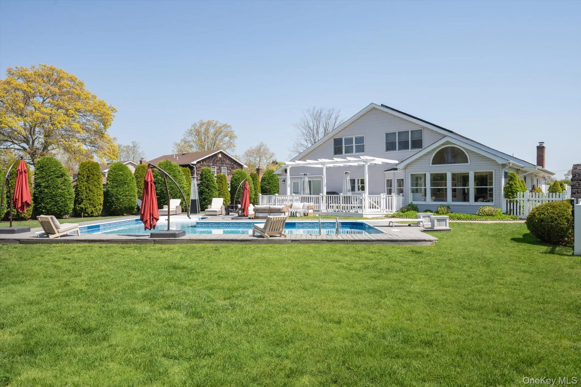 88 Pace Drive, Islip, NY, 5 Bedrooms Bedrooms, 11 Rooms Rooms,4 BathroomsBathrooms,Residential,For Rent,Pace,0,995450 88 Pace Drive, Islip, NY, 5 Bedrooms Bedrooms, 11 Rooms Rooms,4 BathroomsBathrooms,Residential,For Rent,Pace,0,995450