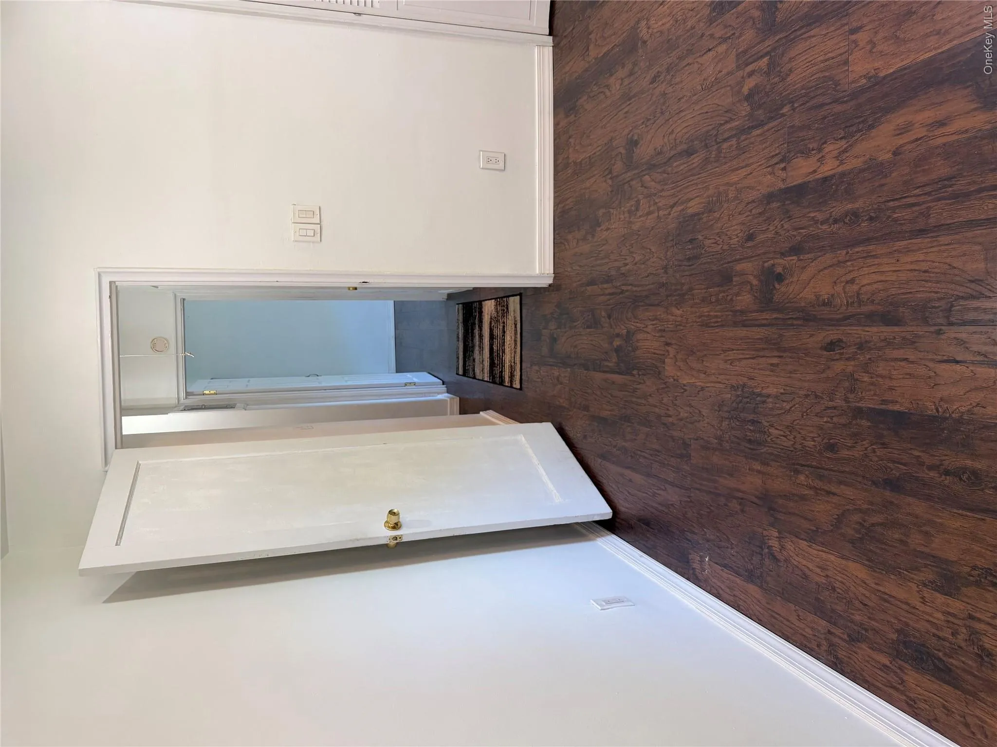 82-32 Langdale Street, New York, NY, 2 Bedrooms Bedrooms, 4 Rooms Rooms,1 BathroomBathrooms,Residential Lease,For Rent,Langdale,0,995452 82-32 Langdale Street, New York, NY, 2 Bedrooms Bedrooms, 4 Rooms Rooms,1 BathroomBathrooms,Residential Lease,For Rent,Langdale,0,995452
