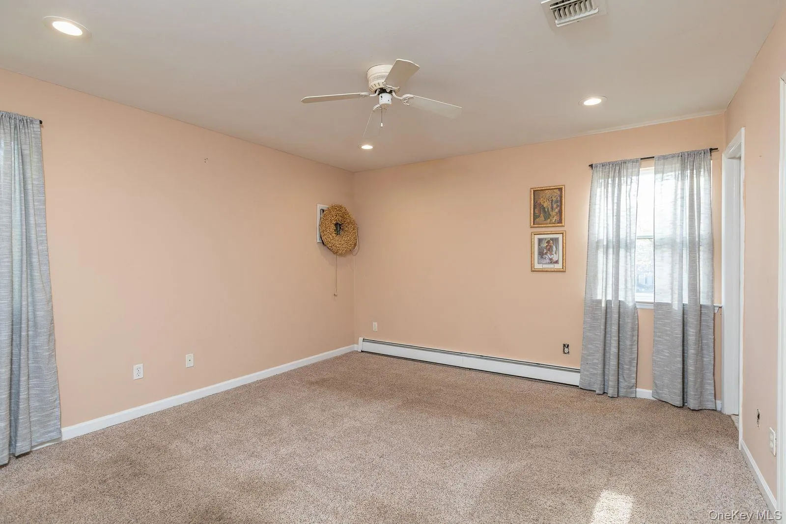 10 Black Pine Street, Brookhaven, NY, 3 Bedrooms Bedrooms, 6 Rooms Rooms,2 BathroomsBathrooms,Residential,For Rent,Black Pine,0,995453 10 Black Pine Street, Brookhaven, NY, 3 Bedrooms Bedrooms, 6 Rooms Rooms,2 BathroomsBathrooms,Residential,For Rent,Black Pine,0,995453