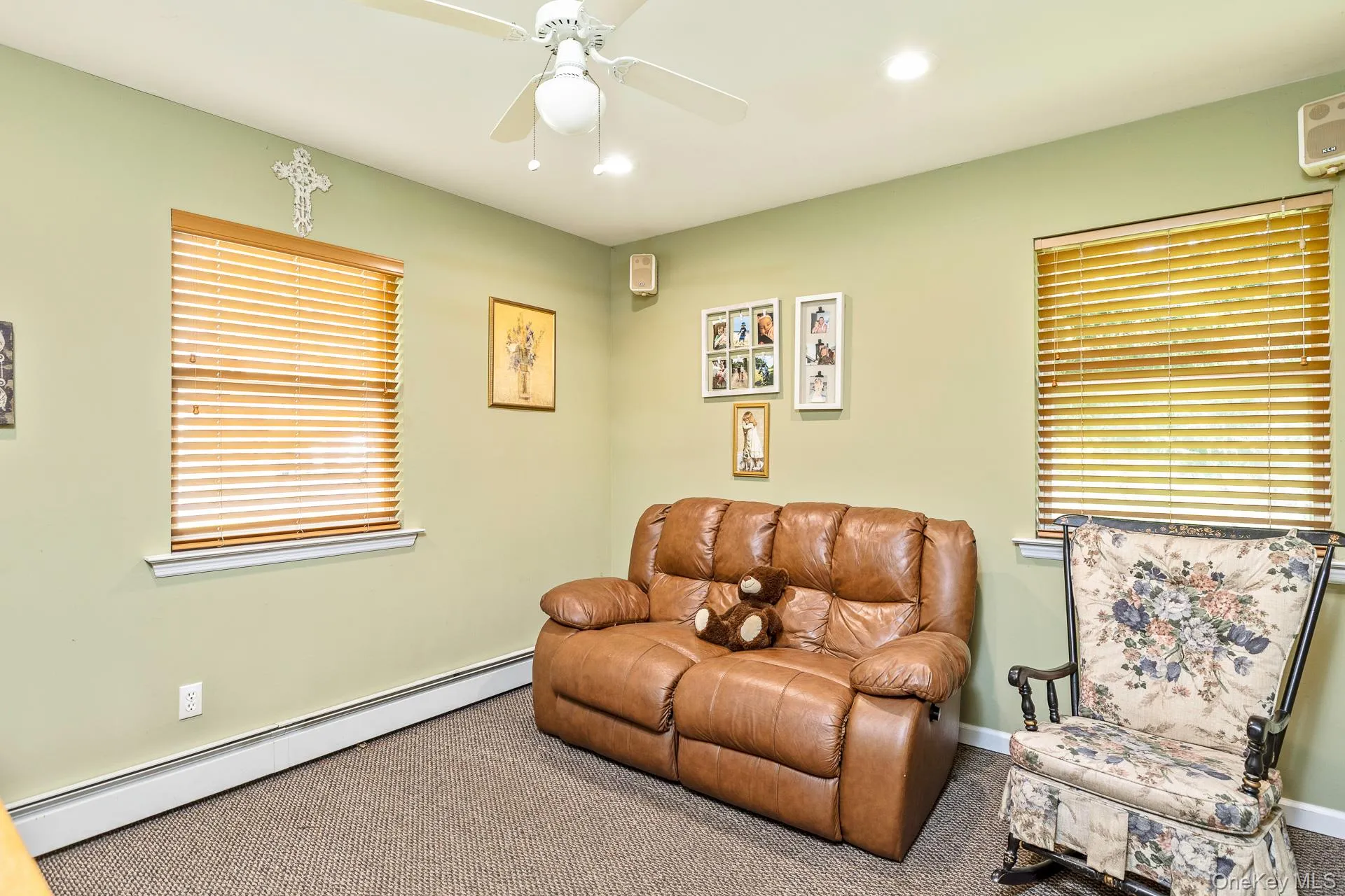 10 Black Pine Street, Brookhaven, NY, 3 Bedrooms Bedrooms, 6 Rooms Rooms,2 BathroomsBathrooms,Residential,For Rent,Black Pine,0,995453 10 Black Pine Street, Brookhaven, NY, 3 Bedrooms Bedrooms, 6 Rooms Rooms,2 BathroomsBathrooms,Residential,For Rent,Black Pine,0,995453