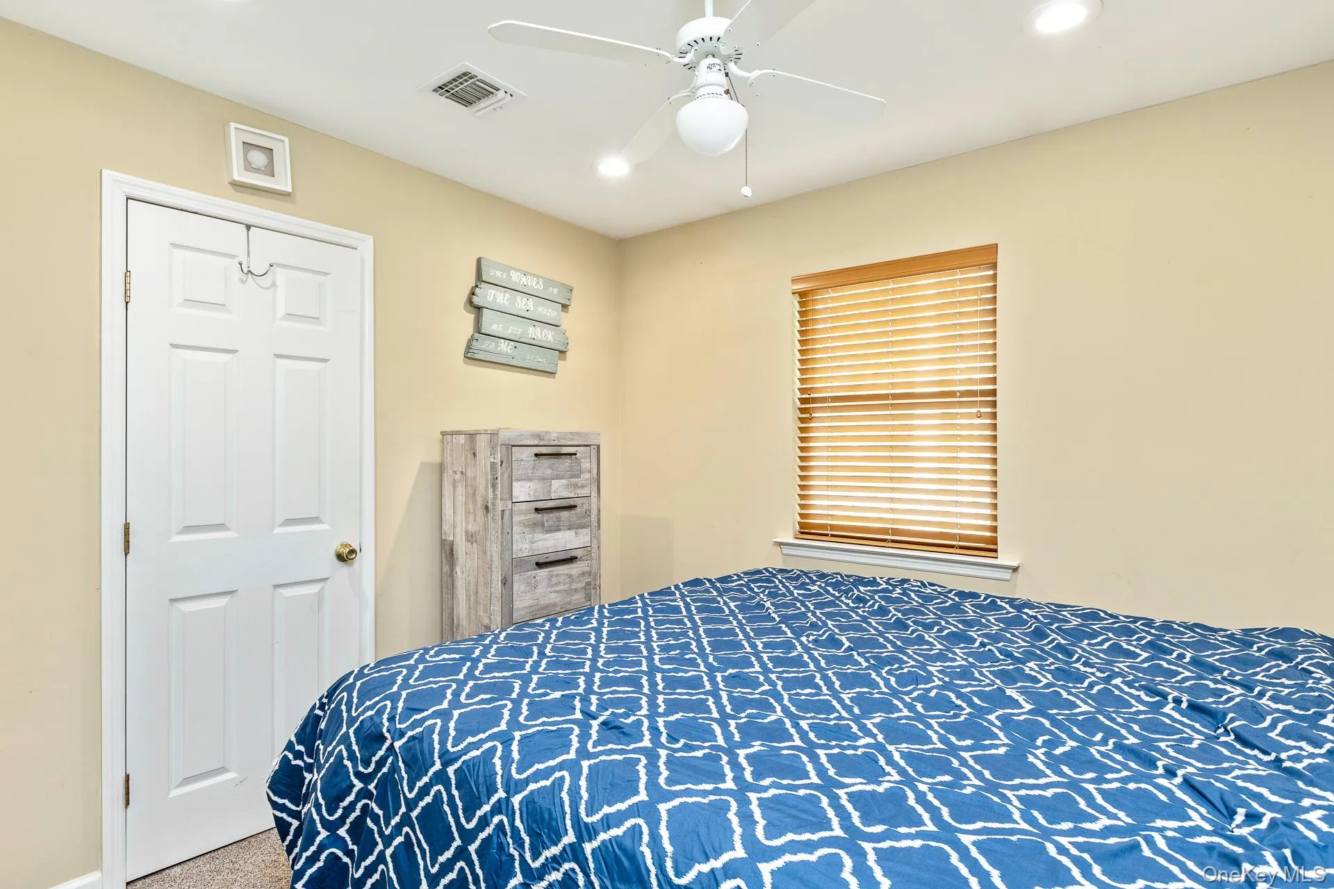 10 Black Pine Street, Brookhaven, NY, 3 Bedrooms Bedrooms, 6 Rooms Rooms,2 BathroomsBathrooms,Residential,For Rent,Black Pine,0,995453 10 Black Pine Street, Brookhaven, NY, 3 Bedrooms Bedrooms, 6 Rooms Rooms,2 BathroomsBathrooms,Residential,For Rent,Black Pine,0,995453