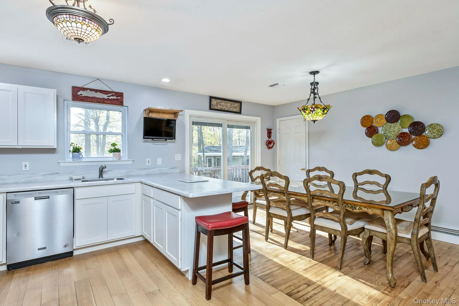 10 Black Pine Street, Brookhaven, NY, 3 Bedrooms Bedrooms, 6 Rooms Rooms,2 BathroomsBathrooms,Residential,For Rent,Black Pine,0,995453 10 Black Pine Street, Brookhaven, NY, 3 Bedrooms Bedrooms, 6 Rooms Rooms,2 BathroomsBathrooms,Residential,For Rent,Black Pine,0,995453
