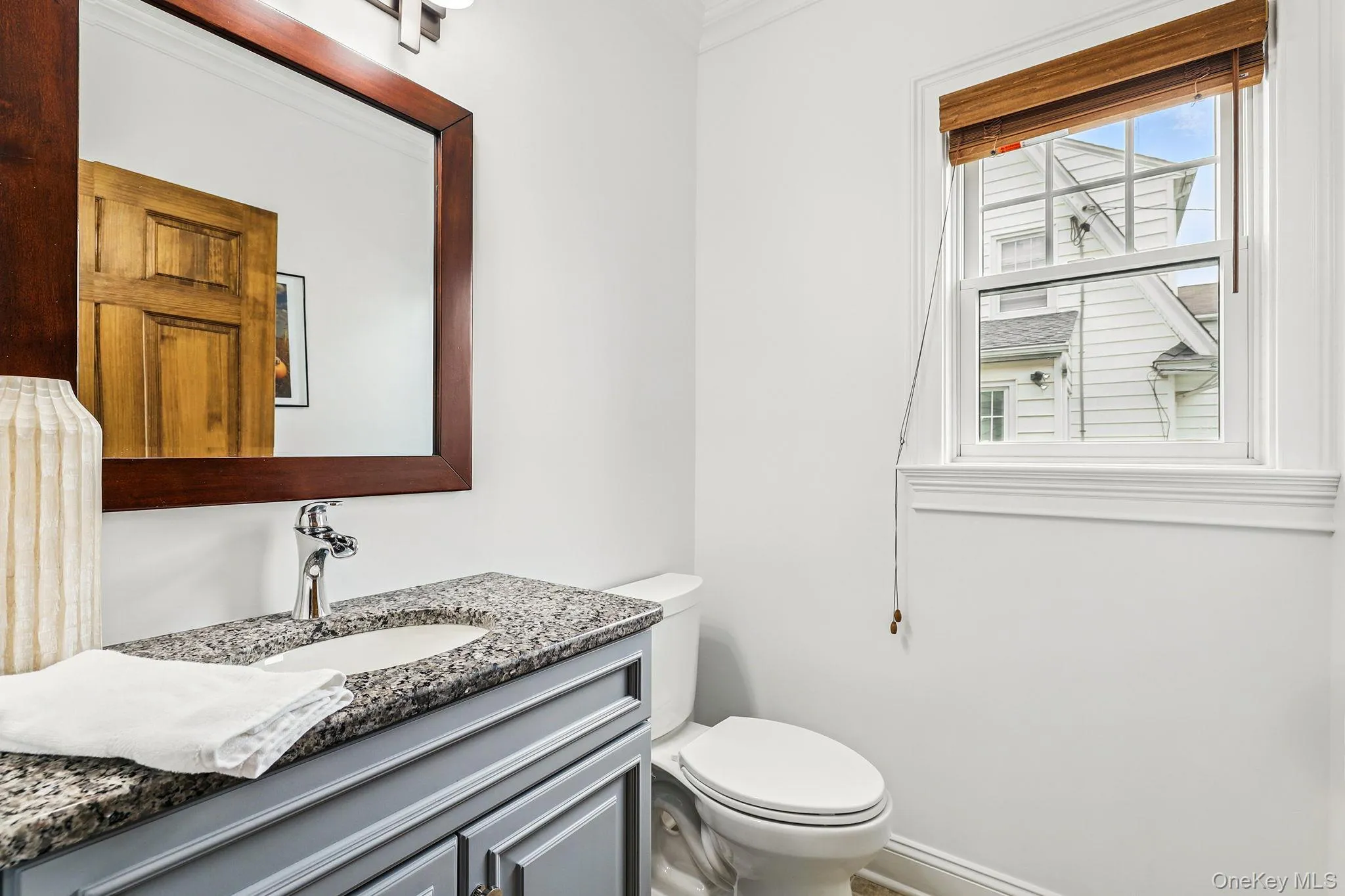1st Floor 1/2 bath 1st Floor 1/2 bath