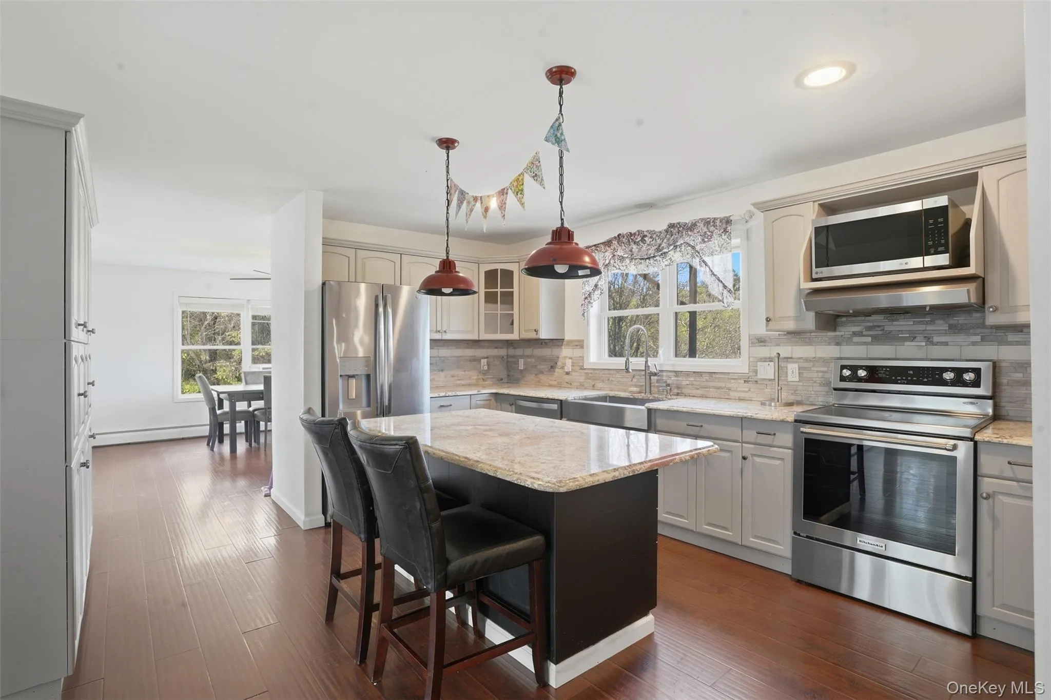 34 Rombout Road, La Grange, NY, 3 Bedrooms Bedrooms, 7 Rooms Rooms,2 BathroomsBathrooms,Residential Lease,For Rent,Rombout,0,995464 34 Rombout Road, La Grange, NY, 3 Bedrooms Bedrooms, 7 Rooms Rooms,2 BathroomsBathrooms,Residential Lease,For Rent,Rombout,0,995464