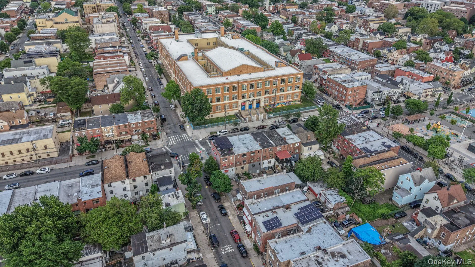 3719 Barnes Avenue, New York, NY, 5 Bedrooms Bedrooms, 9 Rooms Rooms,3 BathroomsBathrooms,Residential,For Rent,Barnes,0,995465 3719 Barnes Avenue, New York, NY, 5 Bedrooms Bedrooms, 9 Rooms Rooms,3 BathroomsBathrooms,Residential,For Rent,Barnes,0,995465