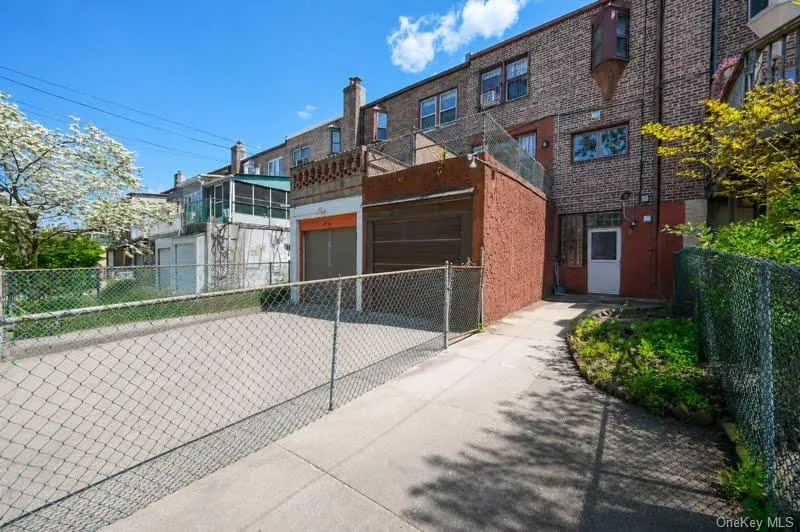 47-32 188th Street, New York, NY, 3 Bedrooms Bedrooms, 12 Rooms Rooms,2 BathroomsBathrooms,Residential,For Rent,188th,0,995470 47-32 188th Street, New York, NY, 3 Bedrooms Bedrooms, 12 Rooms Rooms,2 BathroomsBathrooms,Residential,For Rent,188th,0,995470