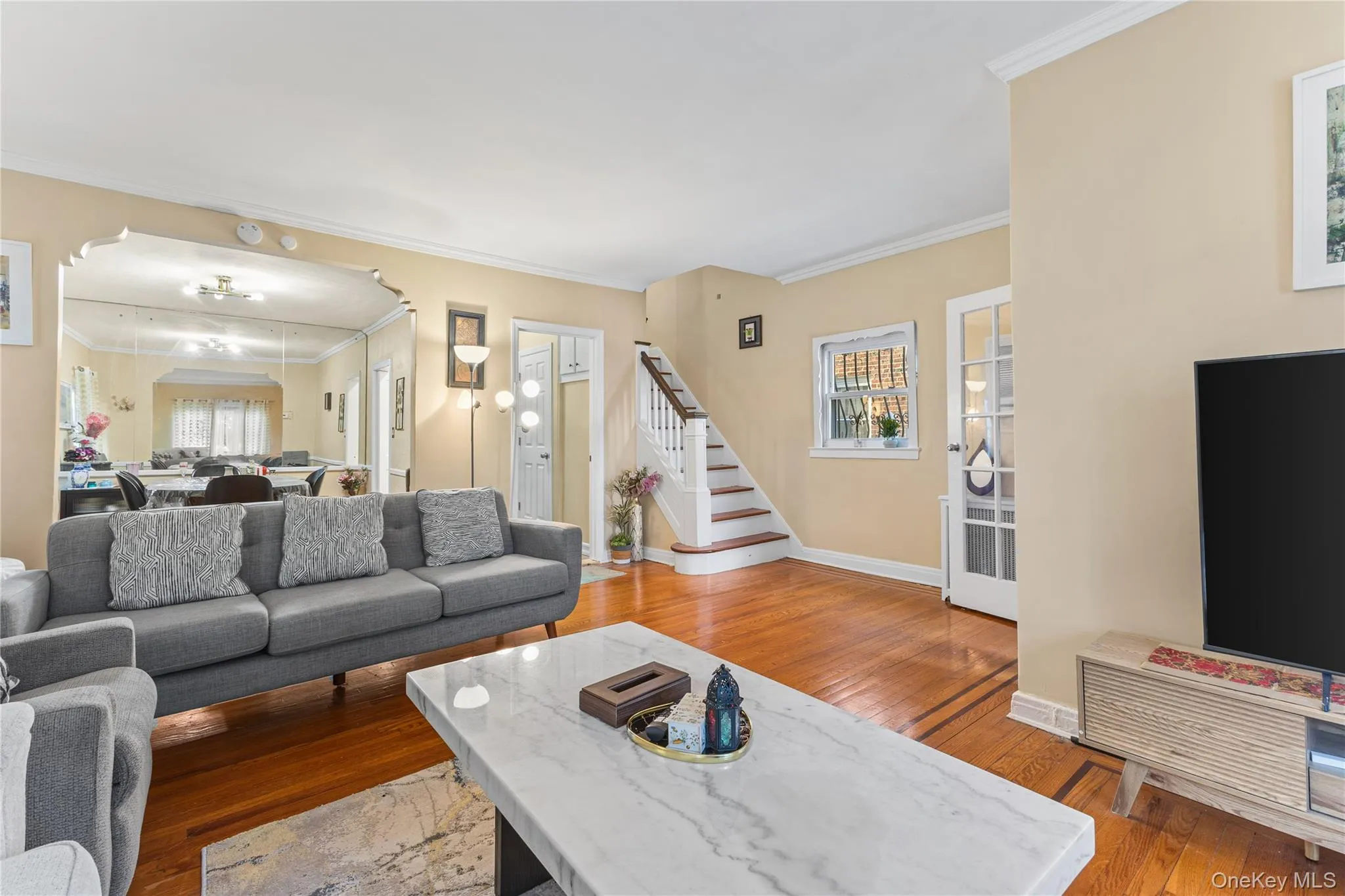 13156 229th Street, New York, NY, 3 Bedrooms Bedrooms, 9 Rooms Rooms,1 BathroomBathrooms,Residential Lease,For Rent,229th,0,995472 13156 229th Street, New York, NY, 3 Bedrooms Bedrooms, 9 Rooms Rooms,1 BathroomBathrooms,Residential Lease,For Rent,229th,0,995472