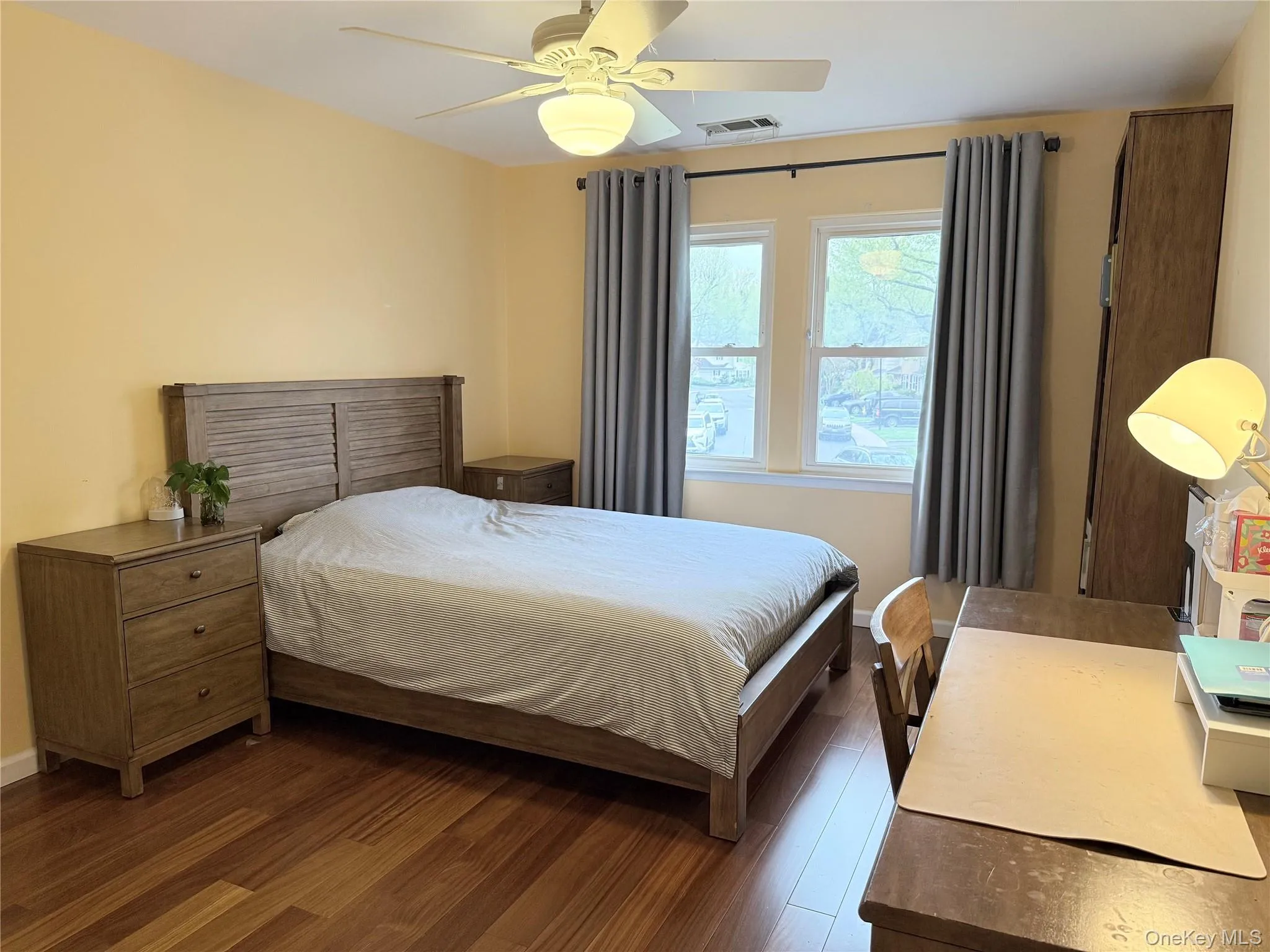21 Manors Drive, Oyster Bay, NY, 2 Bedrooms Bedrooms, 6 Rooms Rooms,2 BathroomsBathrooms,Residential Lease,For Rent,Manors,0,995504 21 Manors Drive, Oyster Bay, NY, 2 Bedrooms Bedrooms, 6 Rooms Rooms,2 BathroomsBathrooms,Residential Lease,For Rent,Manors,0,995504