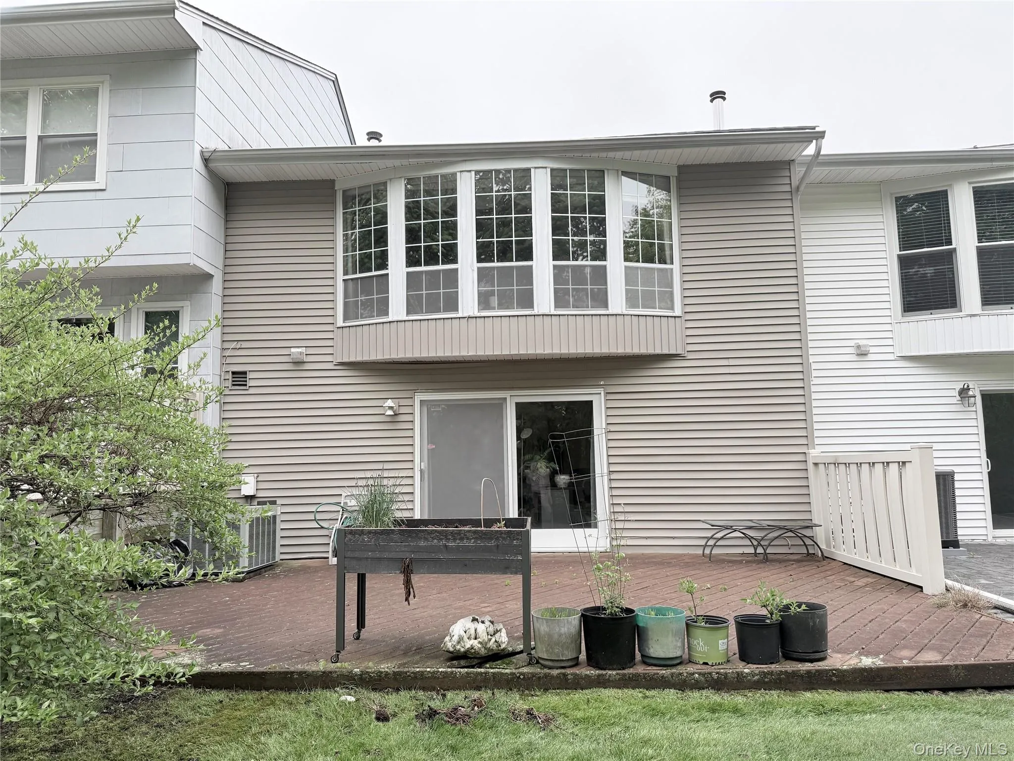 21 Manors Drive, Oyster Bay, NY, 2 Bedrooms Bedrooms, 6 Rooms Rooms,2 BathroomsBathrooms,Residential Lease,For Rent,Manors,0,995504 21 Manors Drive, Oyster Bay, NY, 2 Bedrooms Bedrooms, 6 Rooms Rooms,2 BathroomsBathrooms,Residential Lease,For Rent,Manors,0,995504
